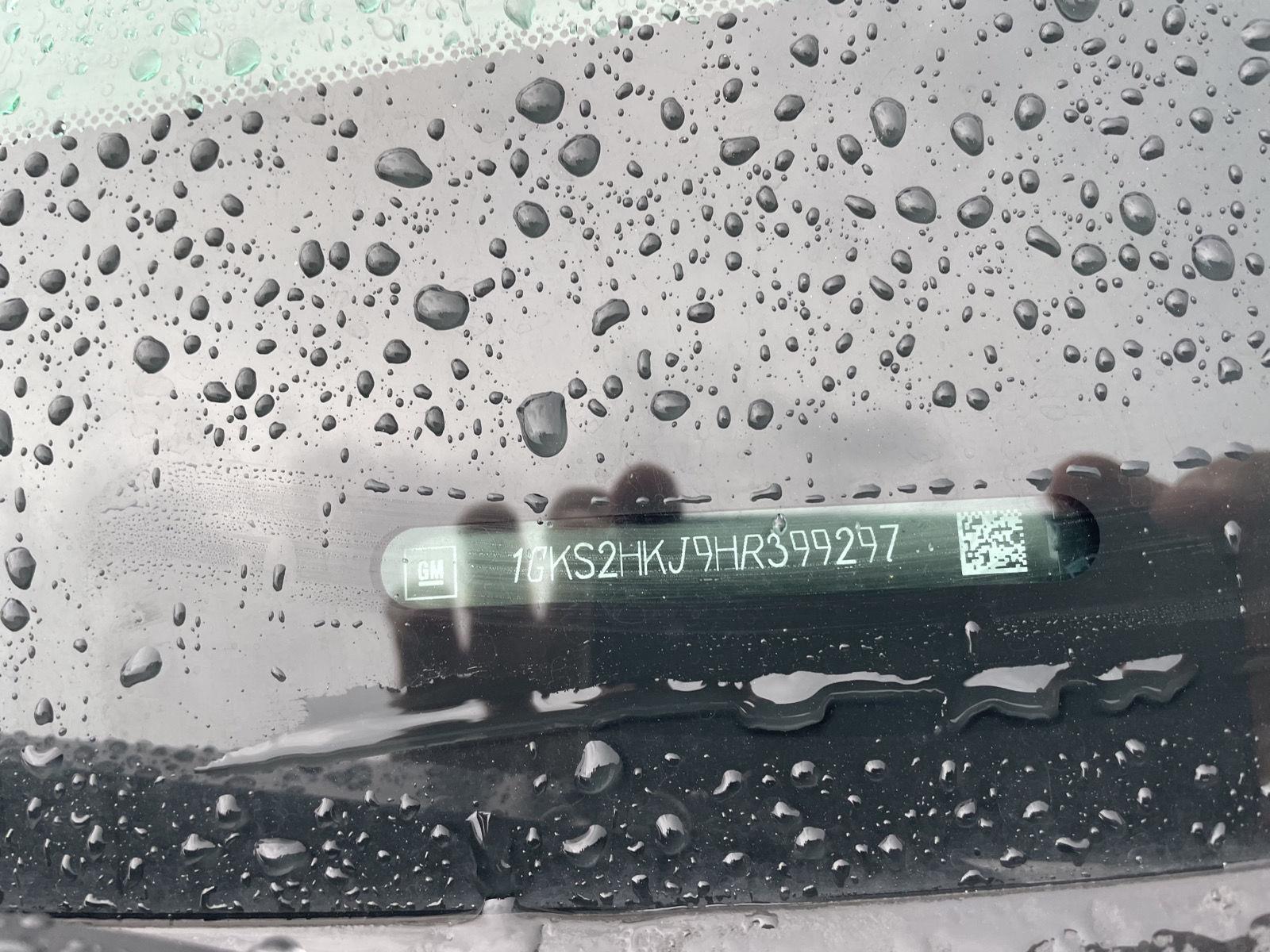 Vehicle photo 38