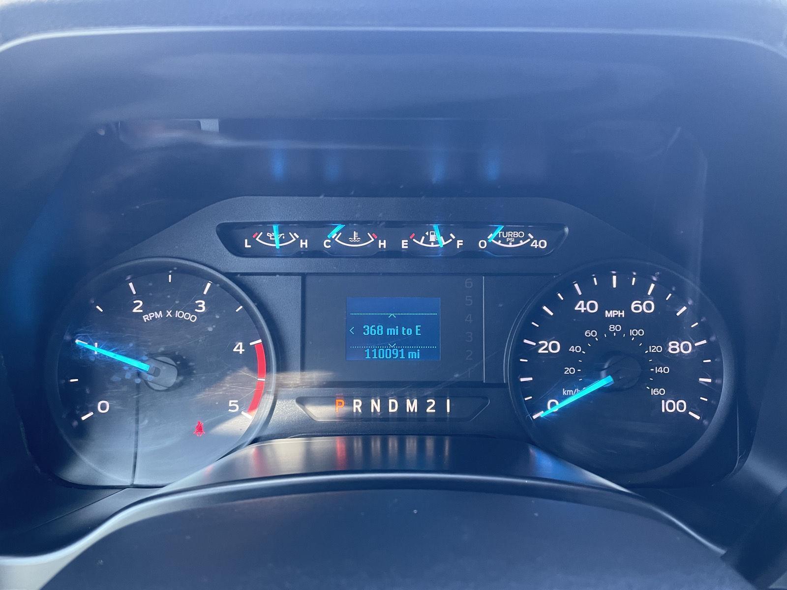 Vehicle photo 14