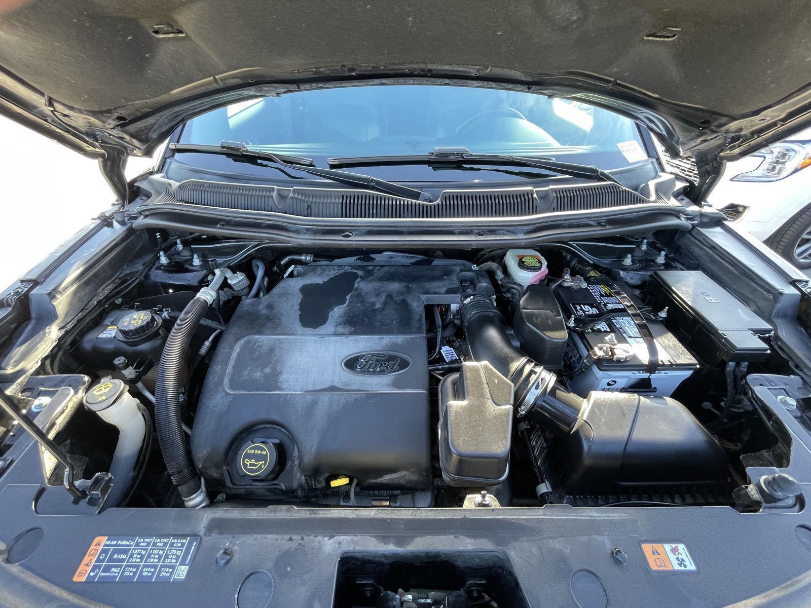 Vehicle photo 34