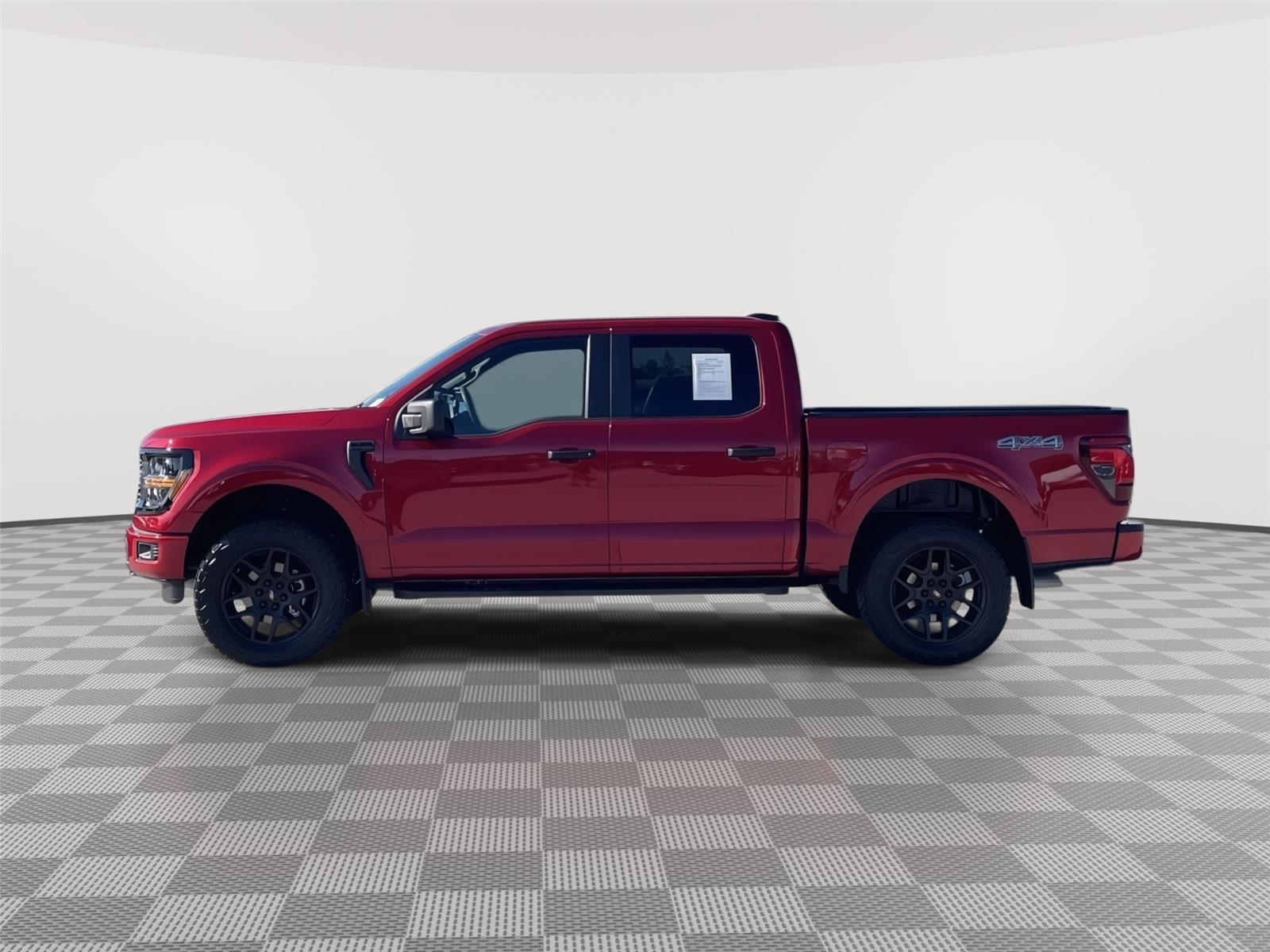 Vehicle photo 2