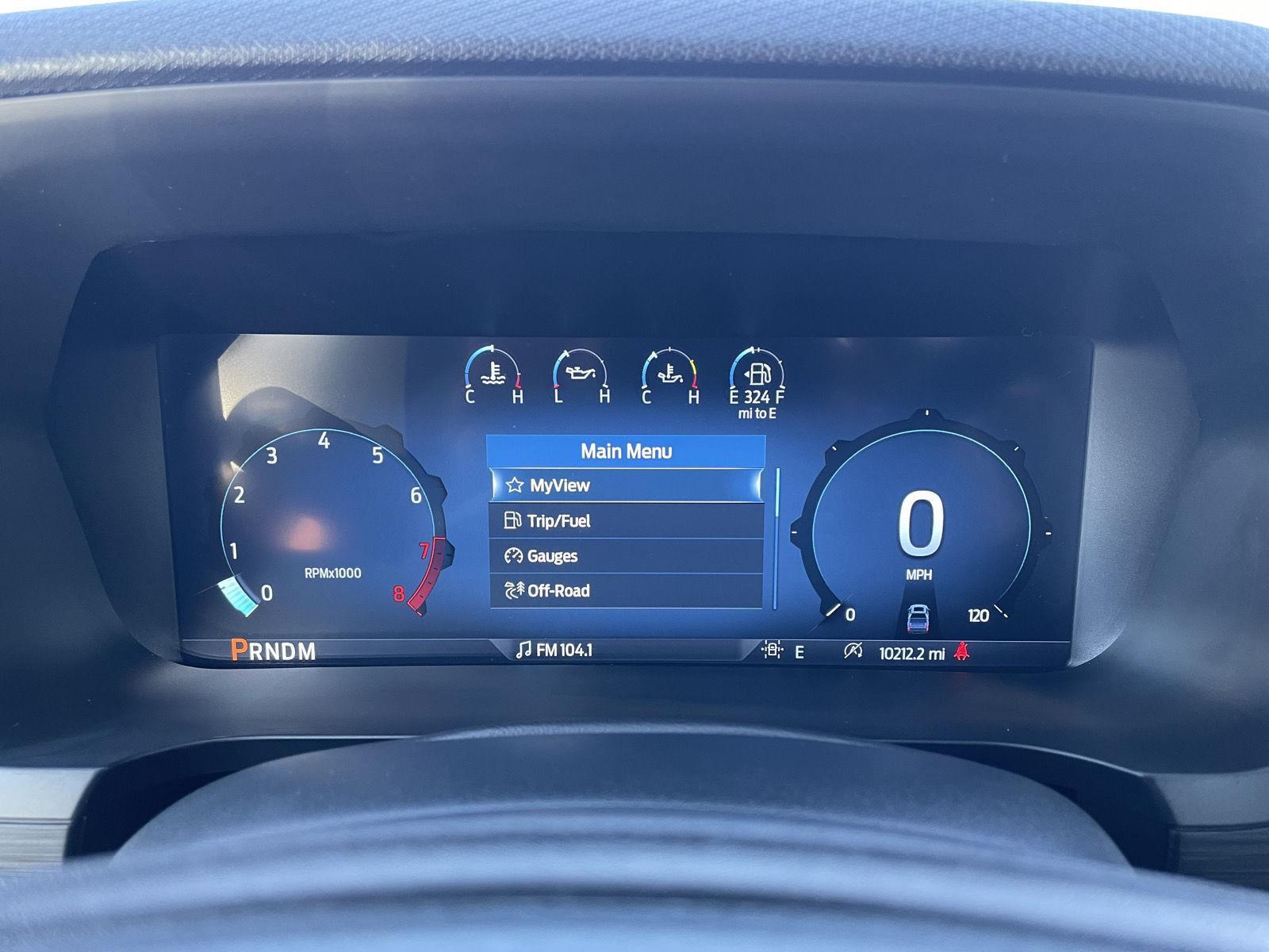 Vehicle photo 15