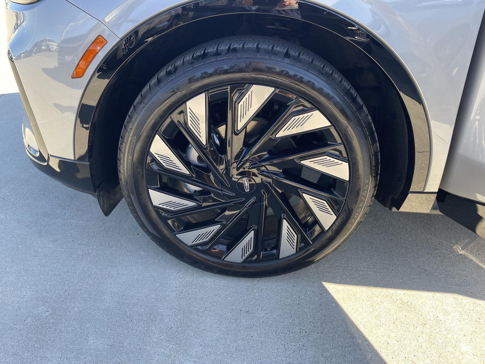 Pre-Owned 2025 Lincoln Nautilus for sale in Lincoln NE