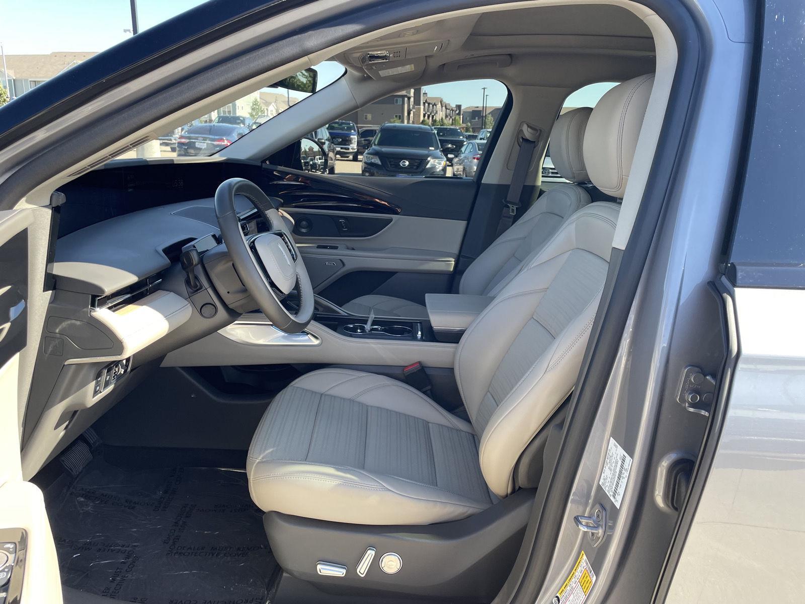 Pre-Owned 2025 Lincoln Nautilus for sale in Lincoln NE