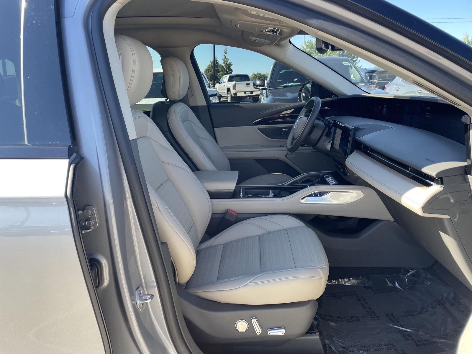 Pre-Owned 2025 Lincoln Nautilus for sale in Lincoln NE