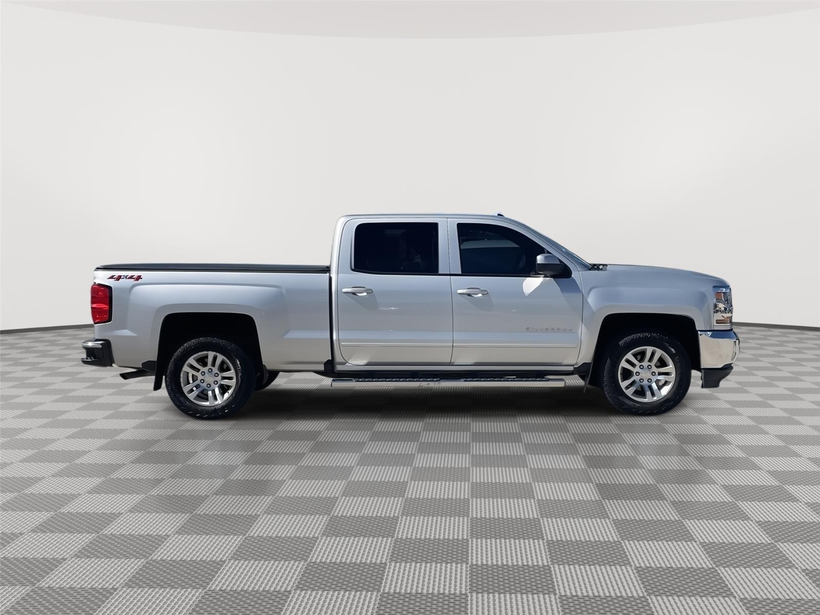 Used 2018 Chevrolet Silverado 1500 for sale in Lincoln NE