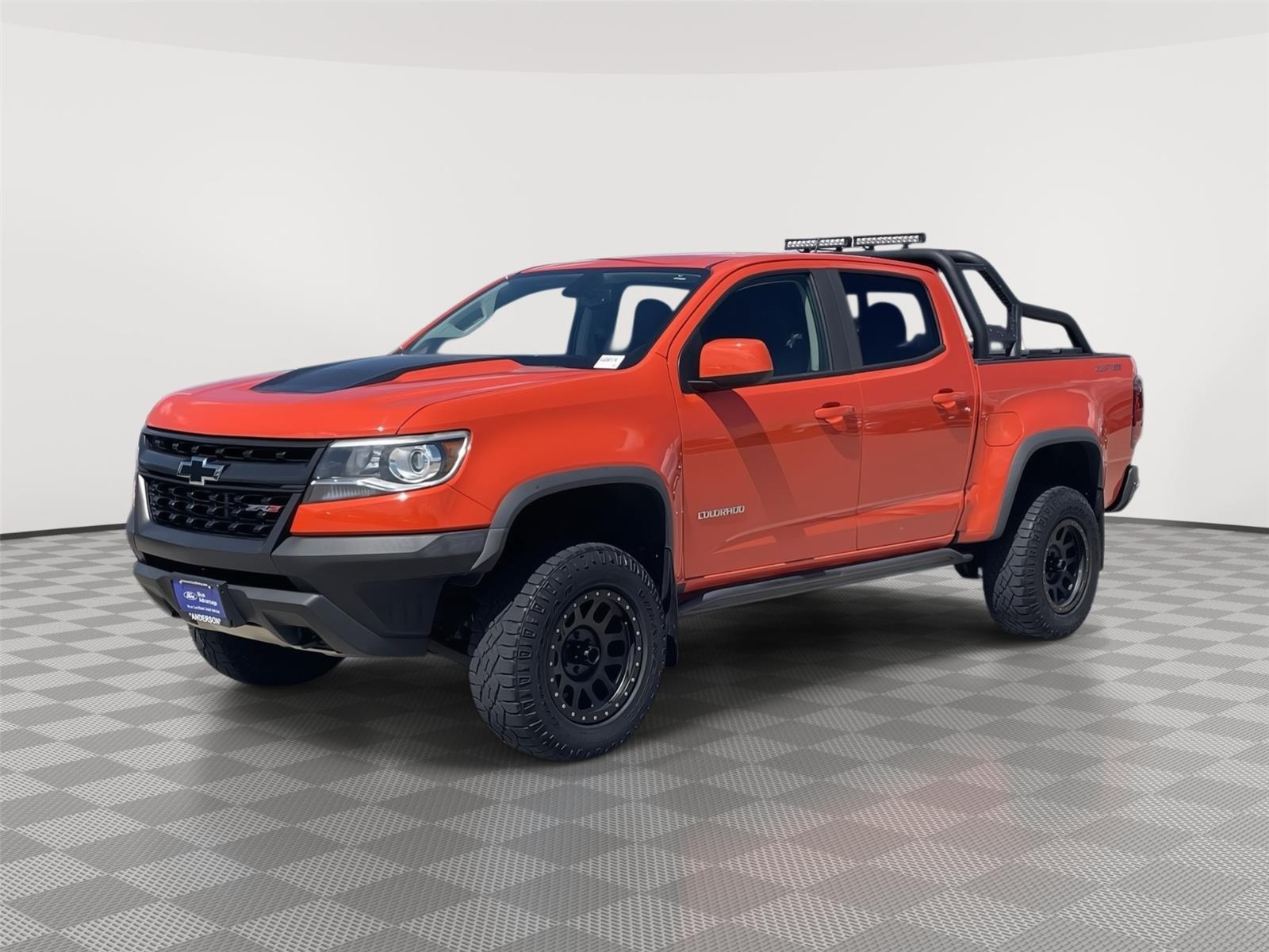 Crush 2019 Chevrolet Colorado Pickup Truck Four-Wheel Drive 8-Speed Automatic