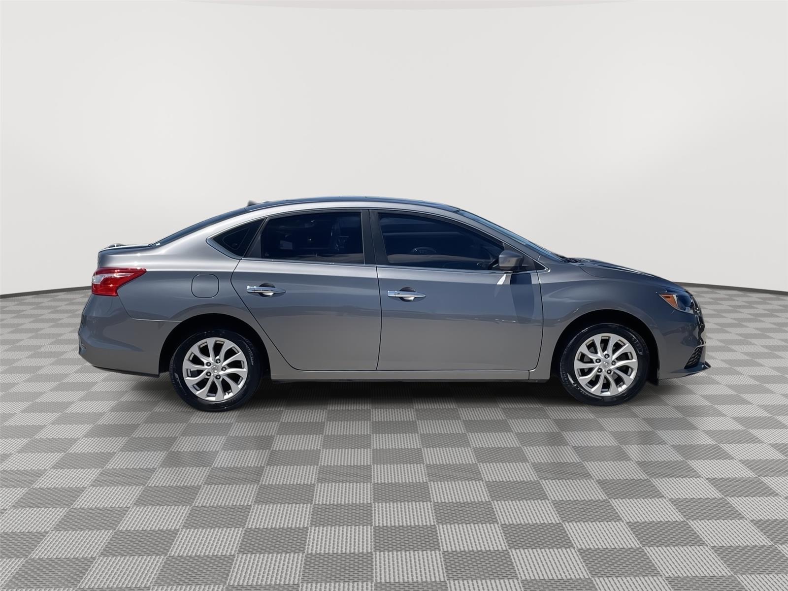 Used 2017 Nissan Sentra for sale in Lincoln NE