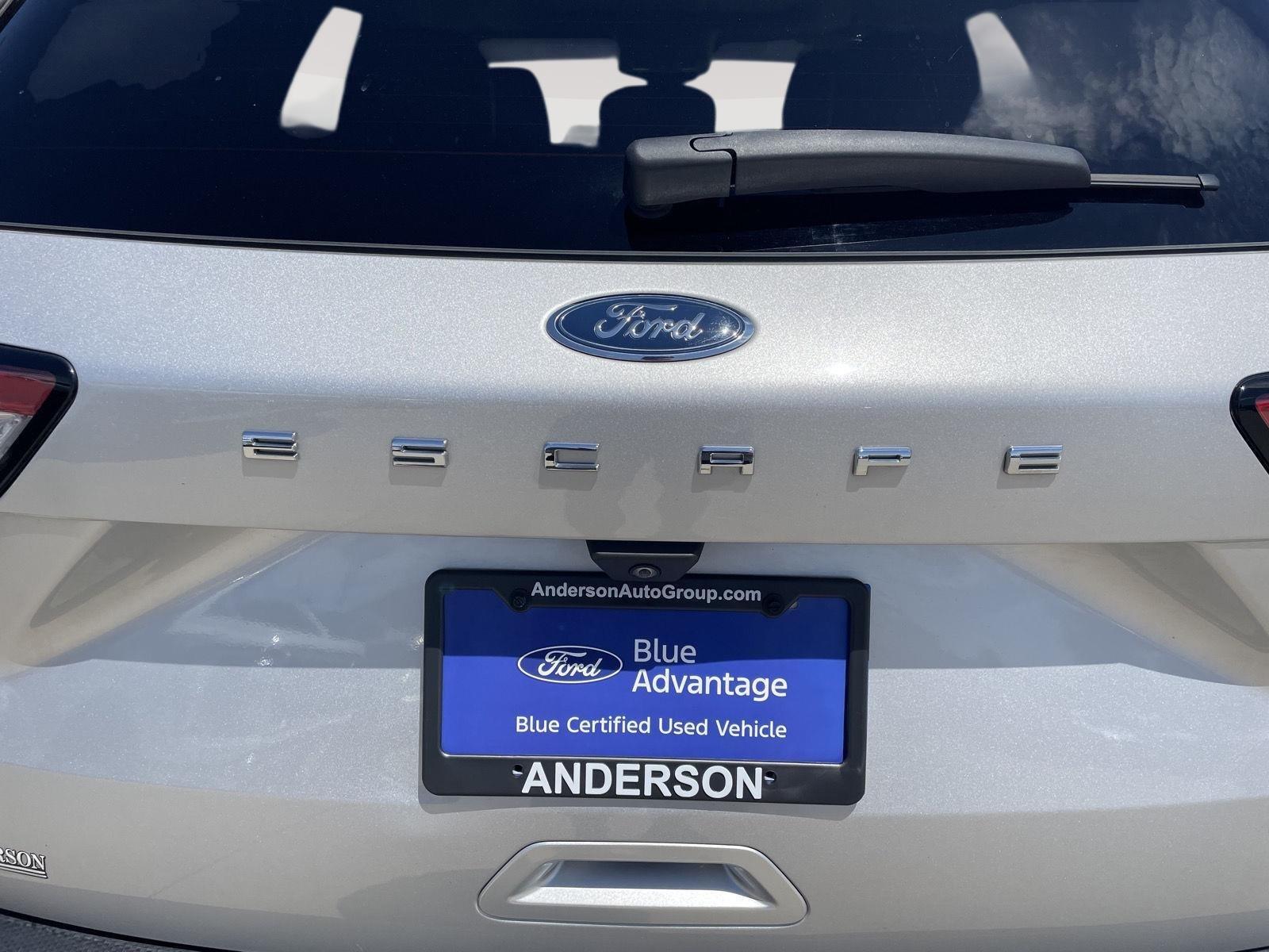 Vehicle photo 37