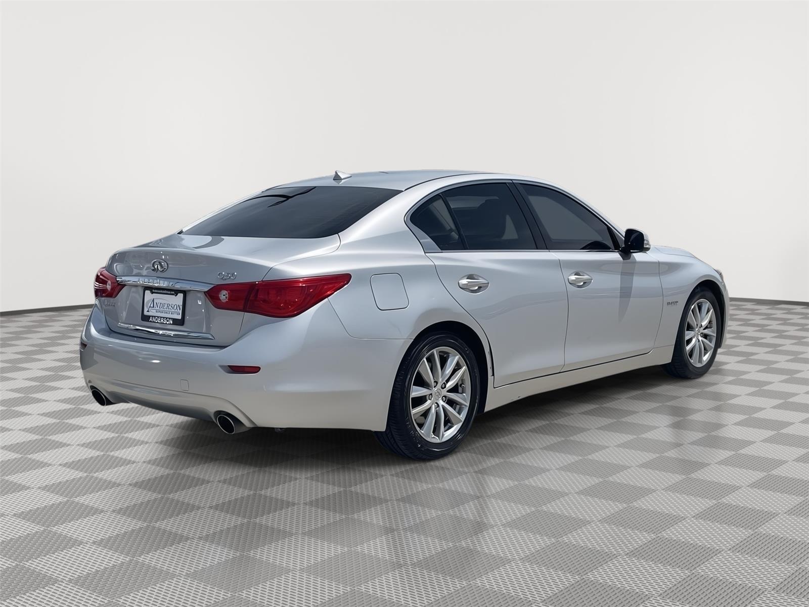 Used 2015 INFINITI Q50 for sale in Lincoln NE