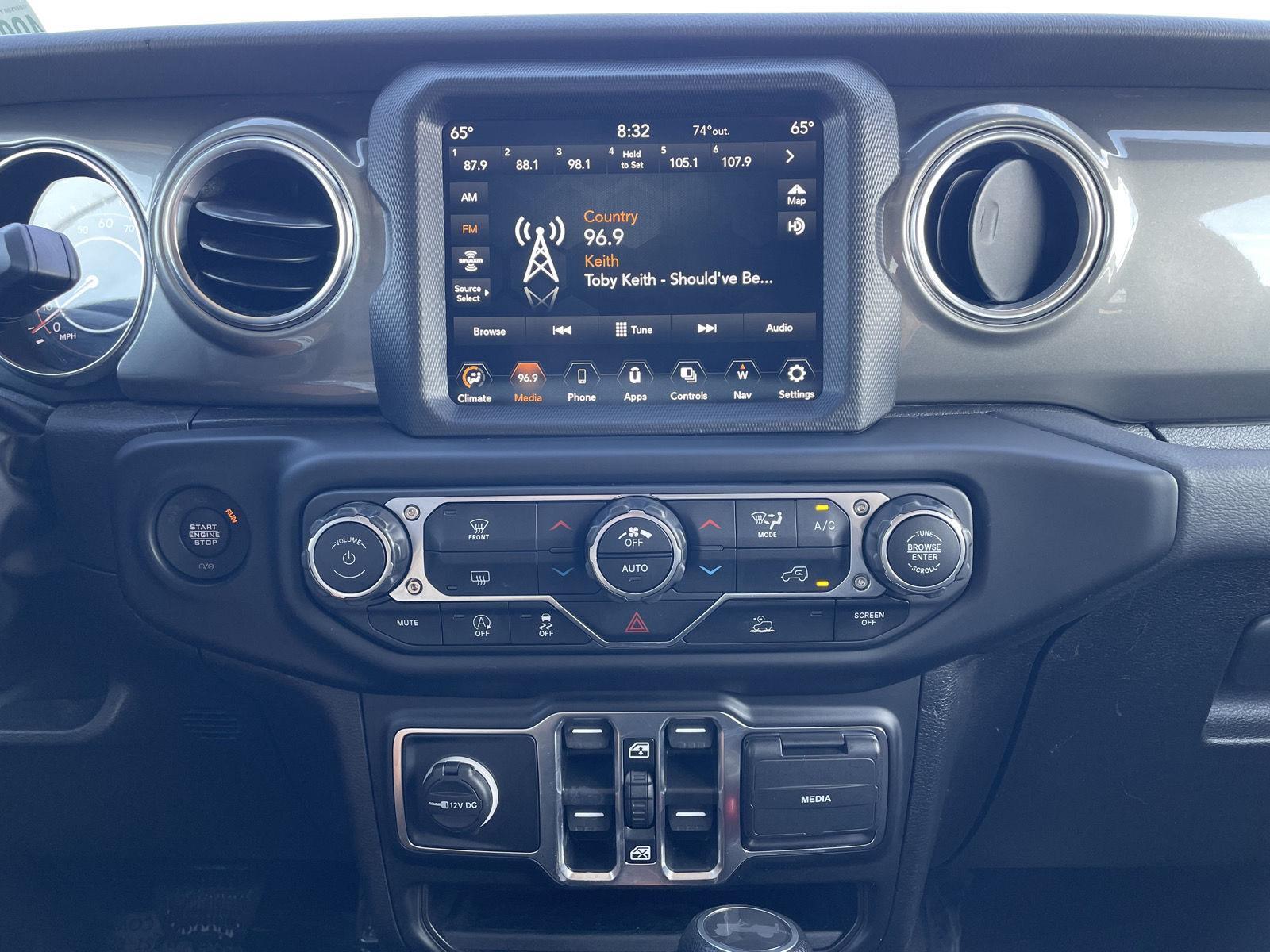 Used 2023 Jeep Wrangler for sale in Lincoln NE