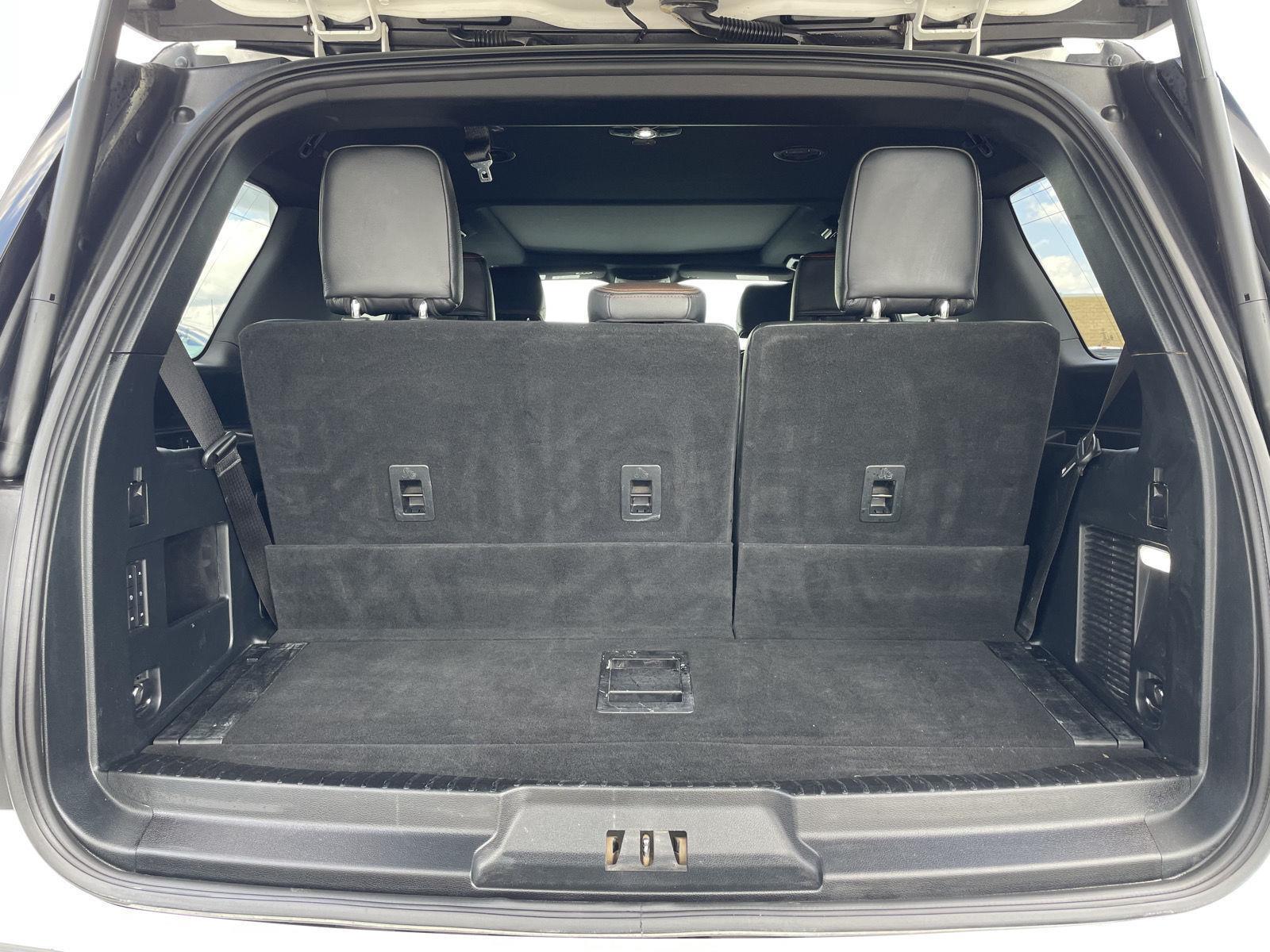 Vehicle photo 42