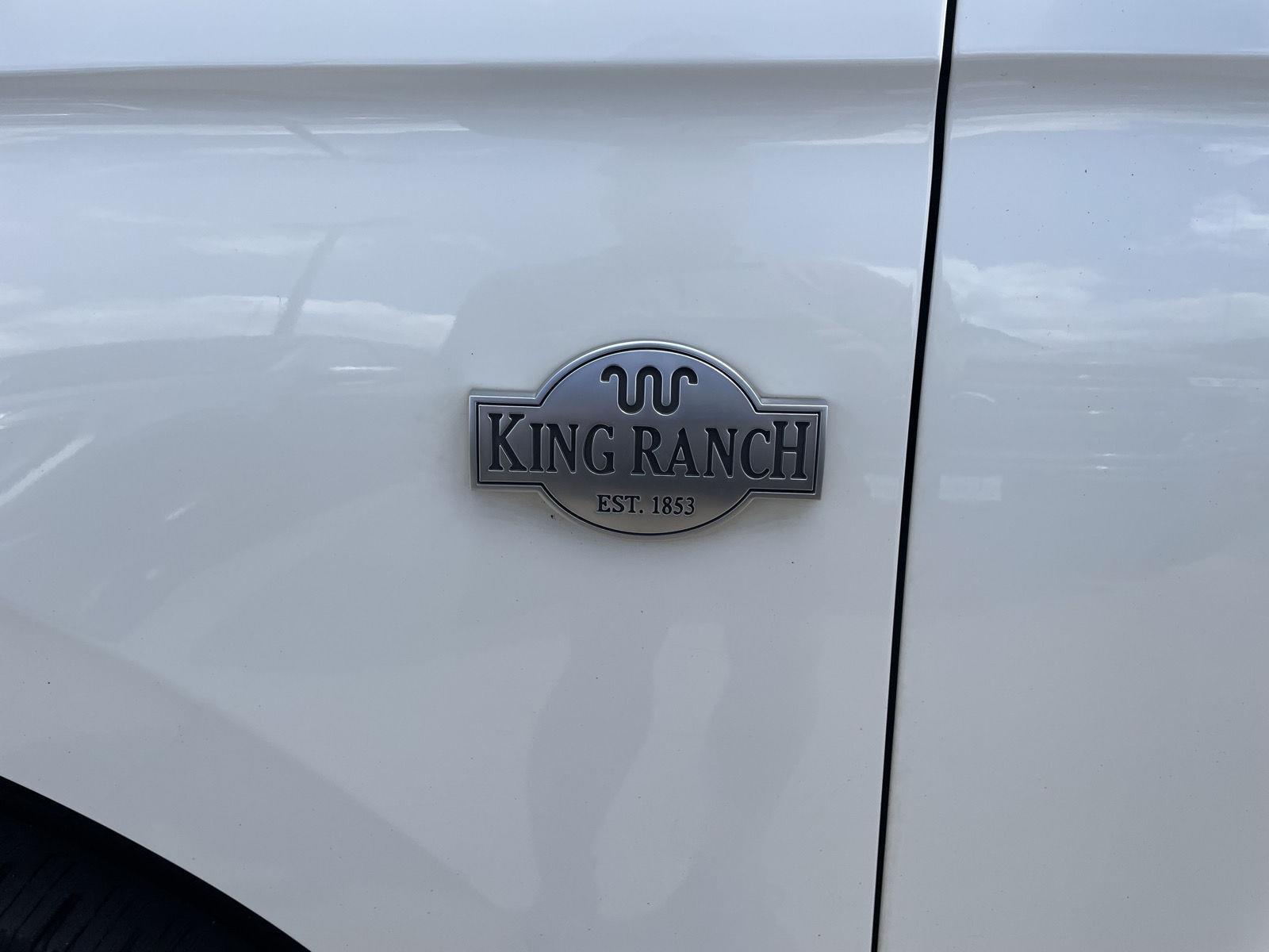 Vehicle photo 47