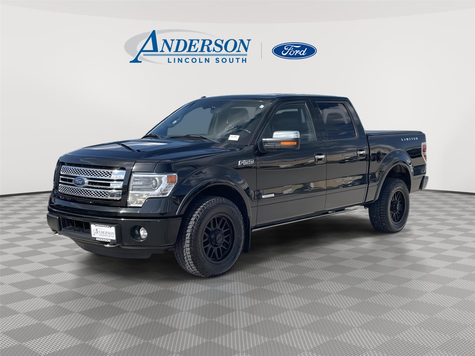 Tuxedo Black Metallic 2014 Ford F-150 Pickup Truck Four-Wheel Drive 6-Speed Automatic