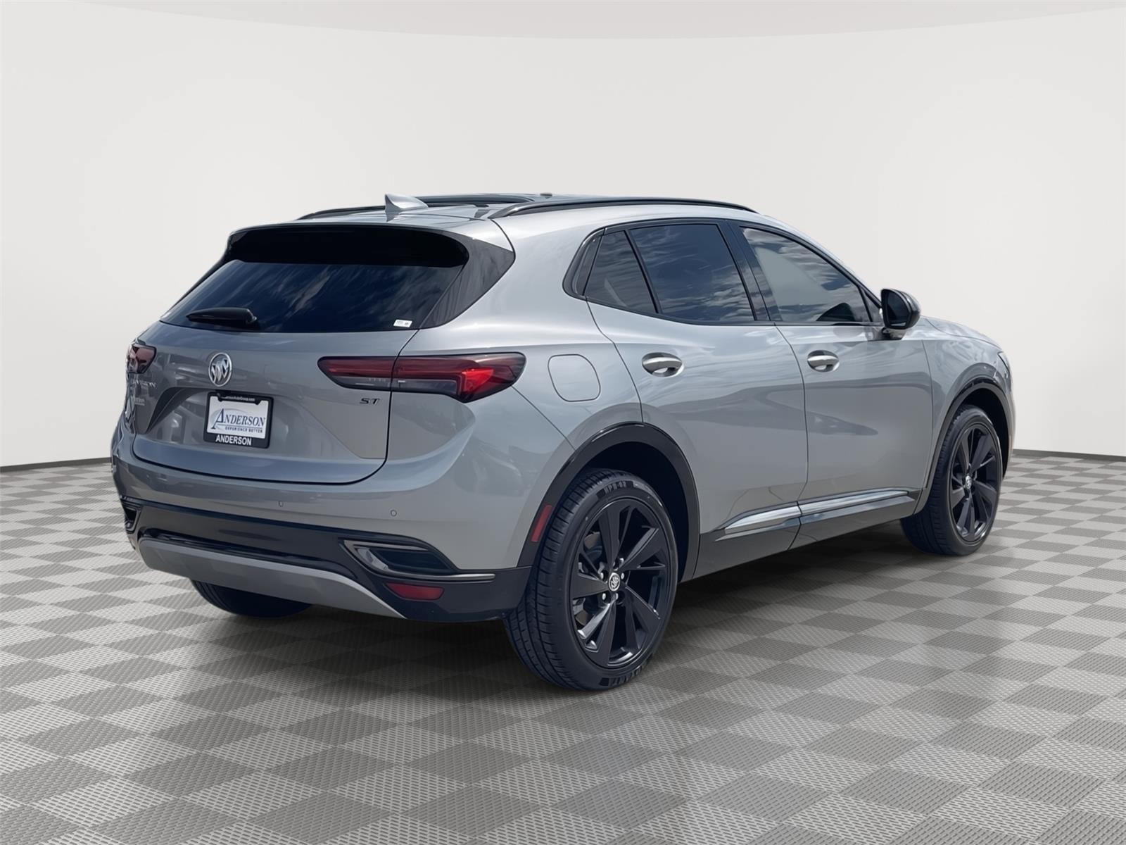 Vehicle photo 6