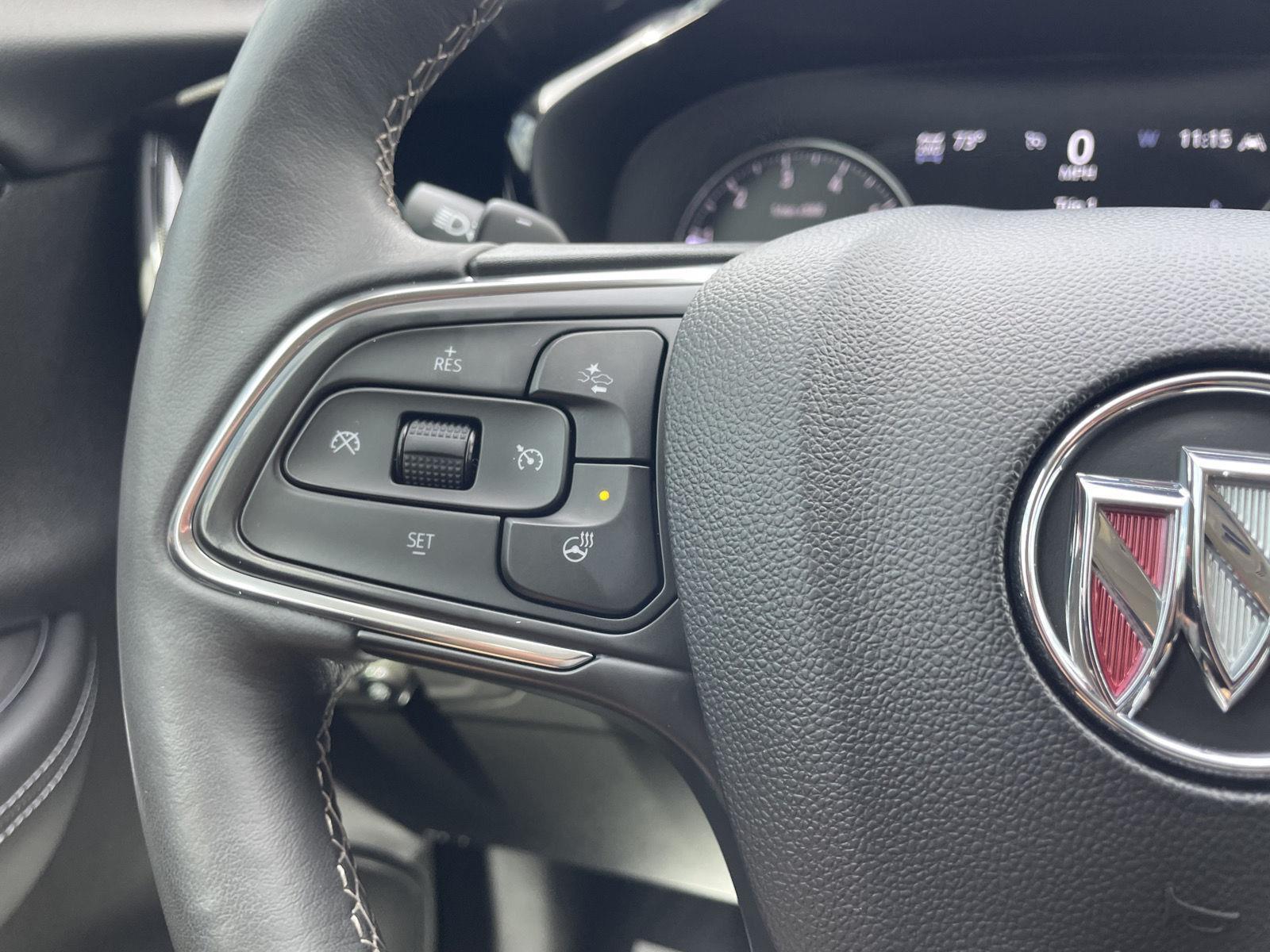 Vehicle photo 27