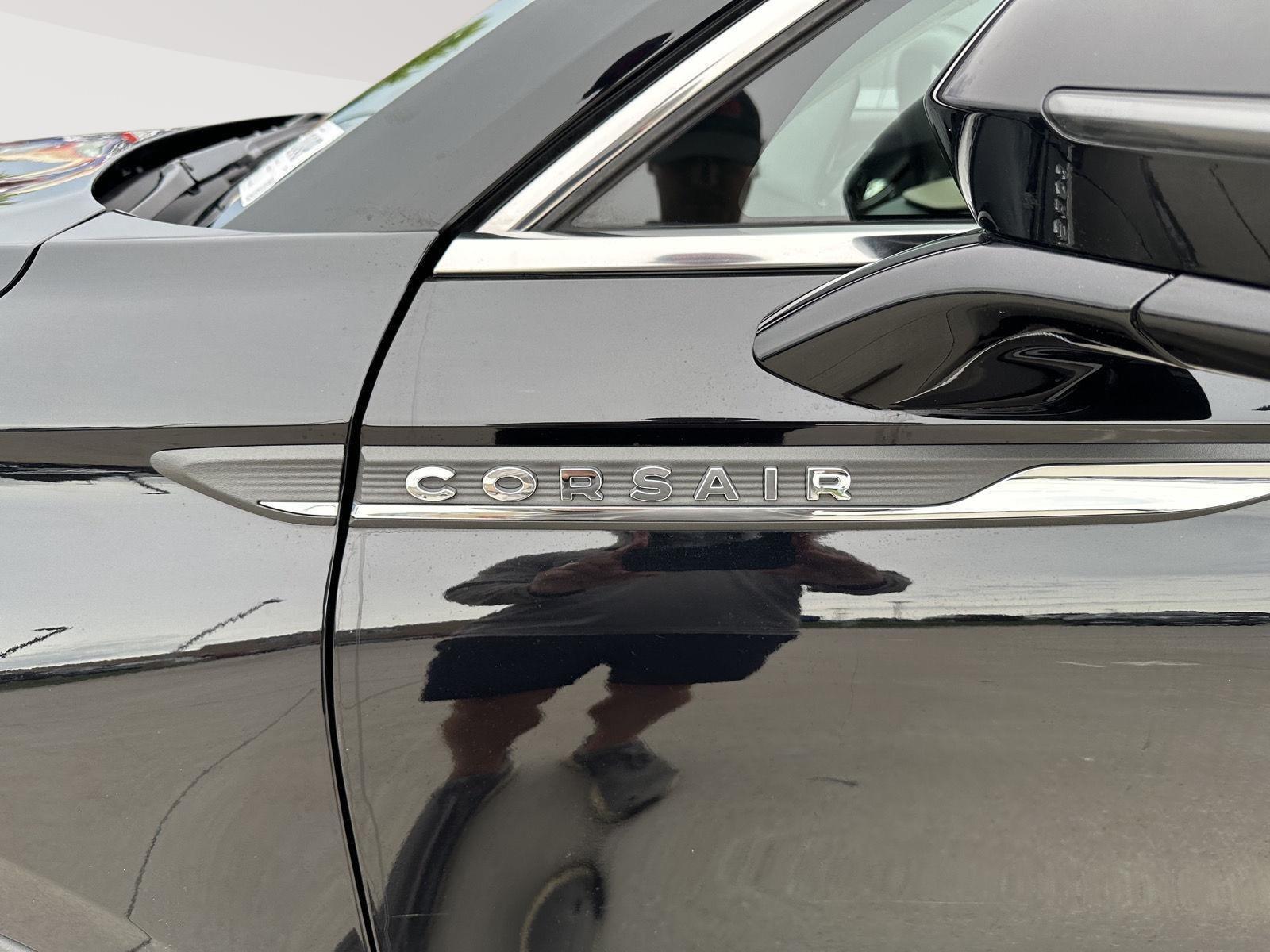Vehicle photo 37