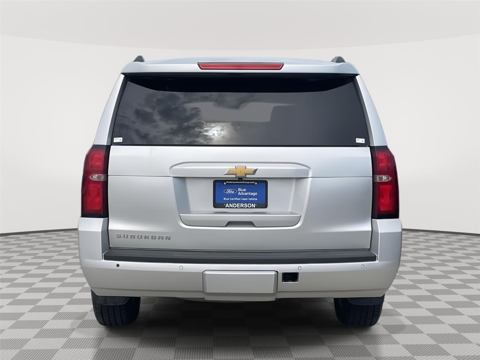 Vehicle photo 8