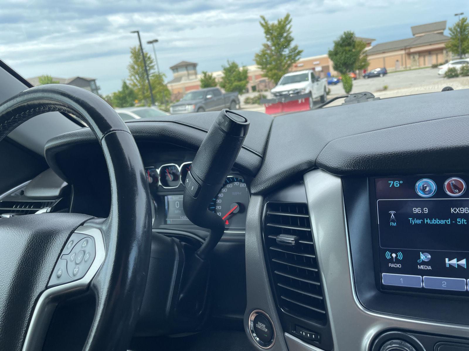 Vehicle photo 35