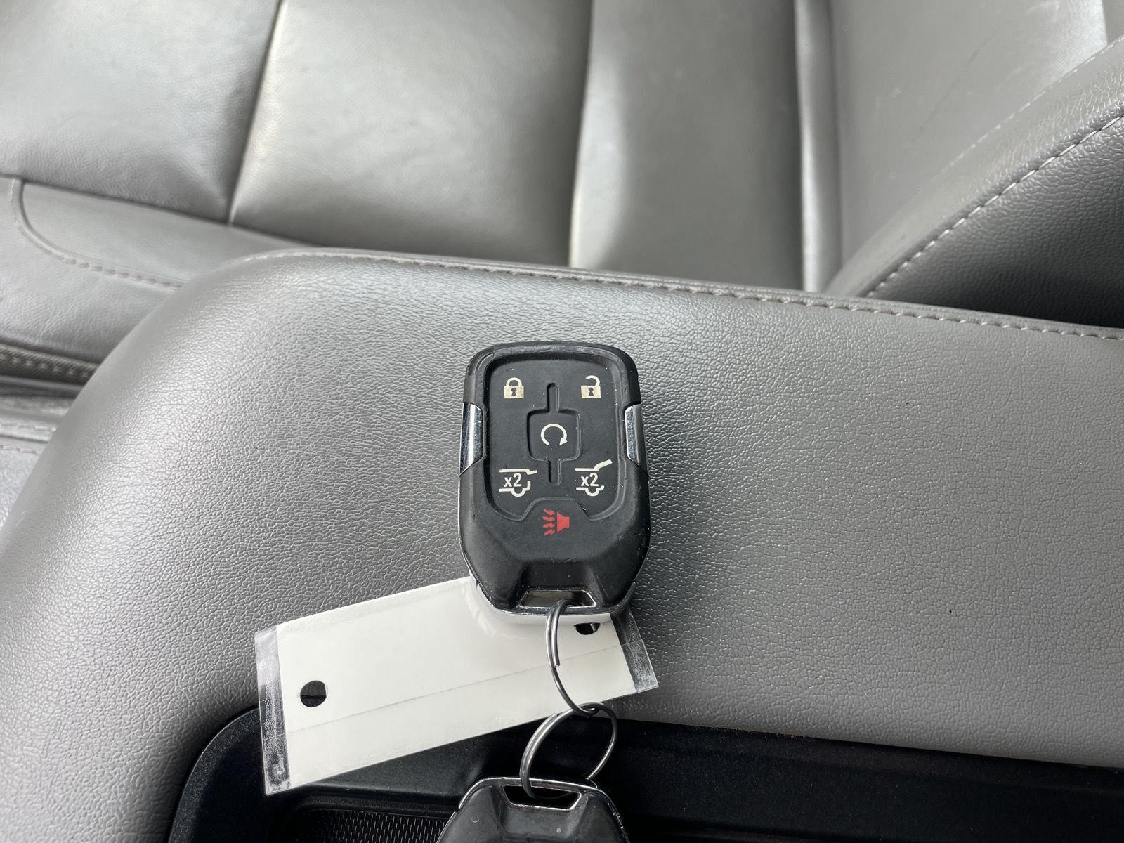 Vehicle photo 46