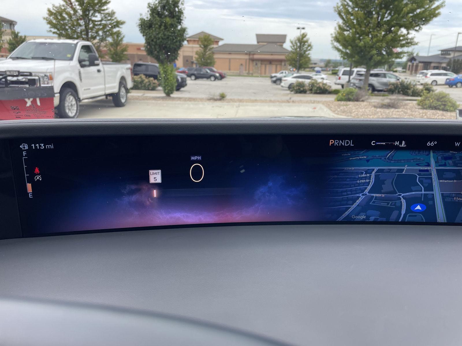 Vehicle photo 15