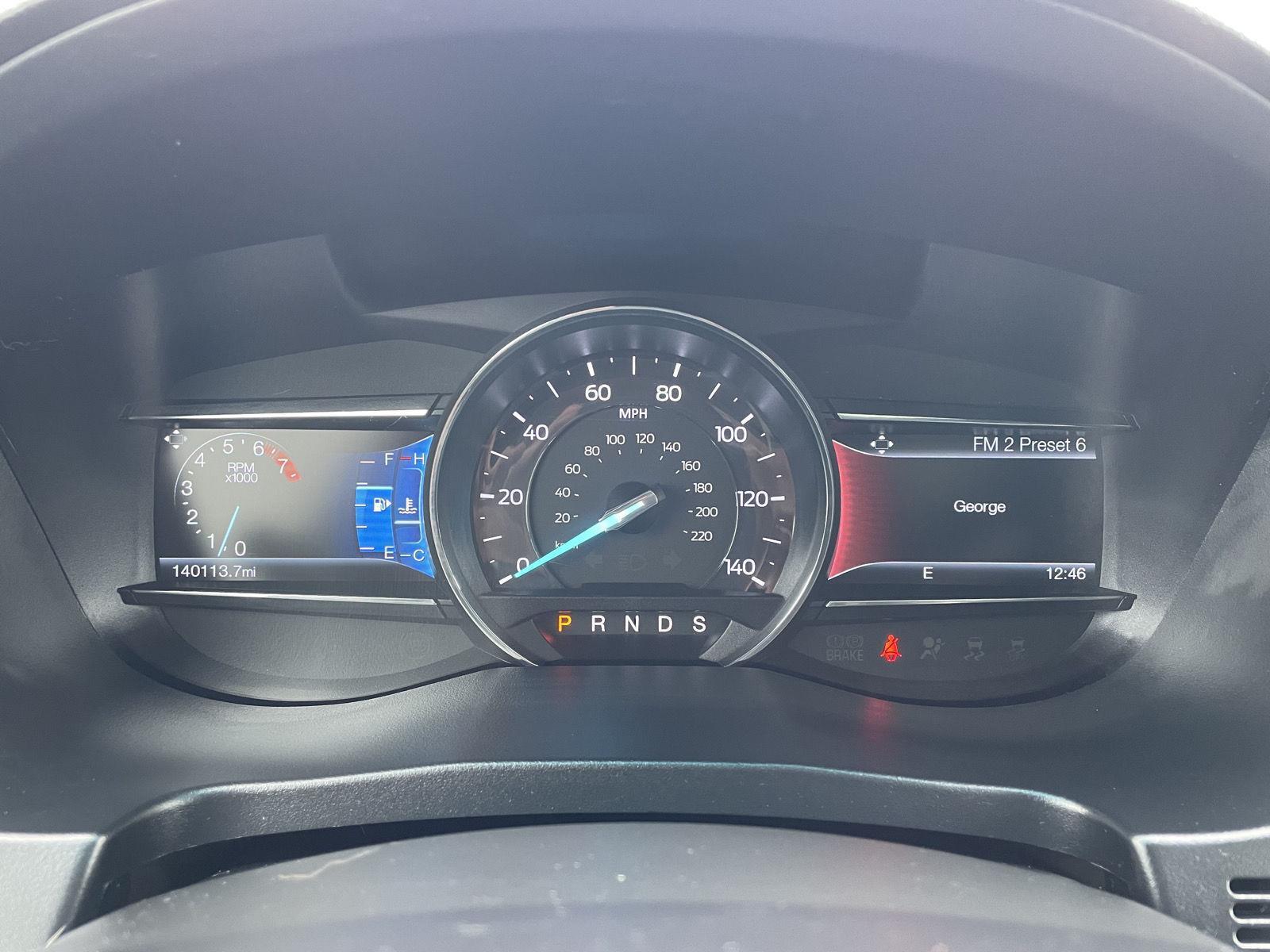 Vehicle photo 15