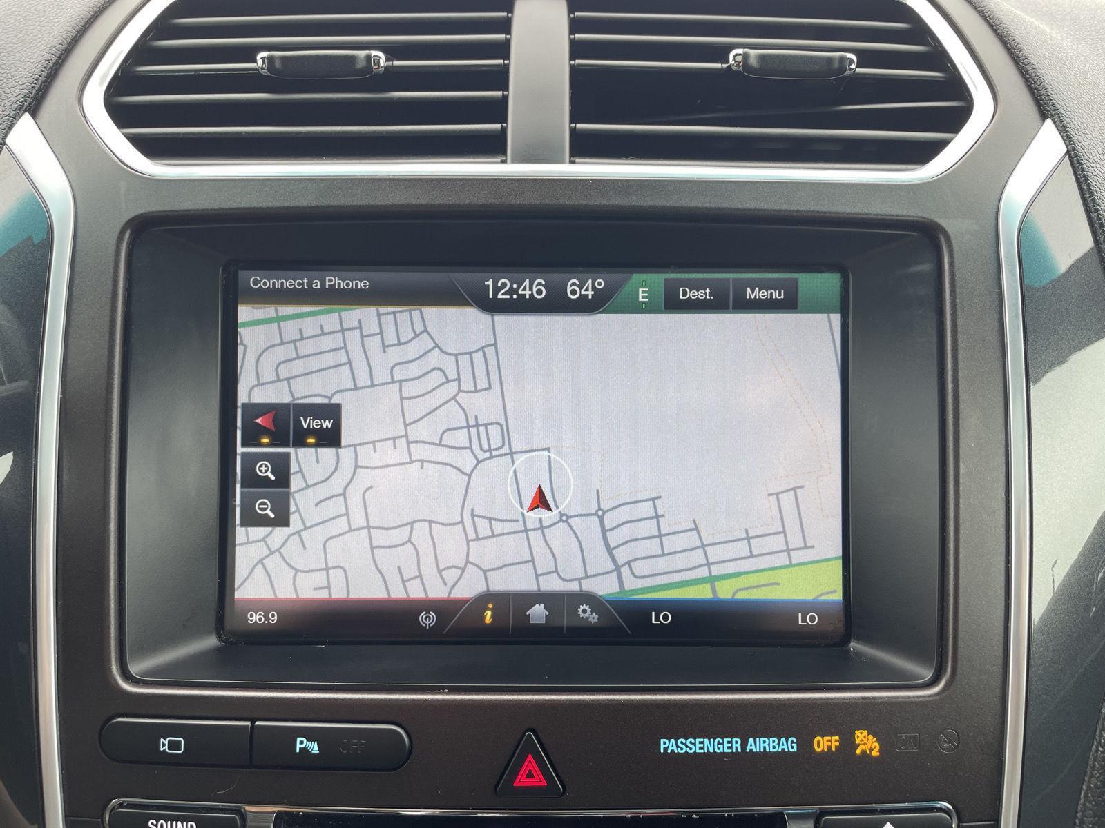 Vehicle photo 26