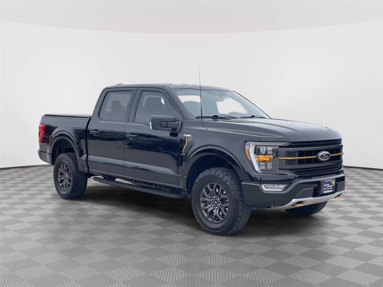 Vehicle photo 5