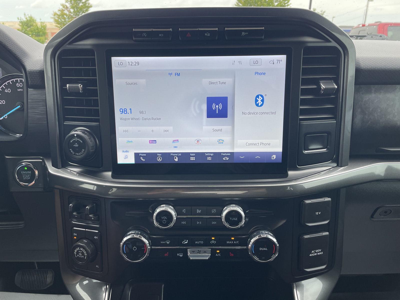 Vehicle photo 22