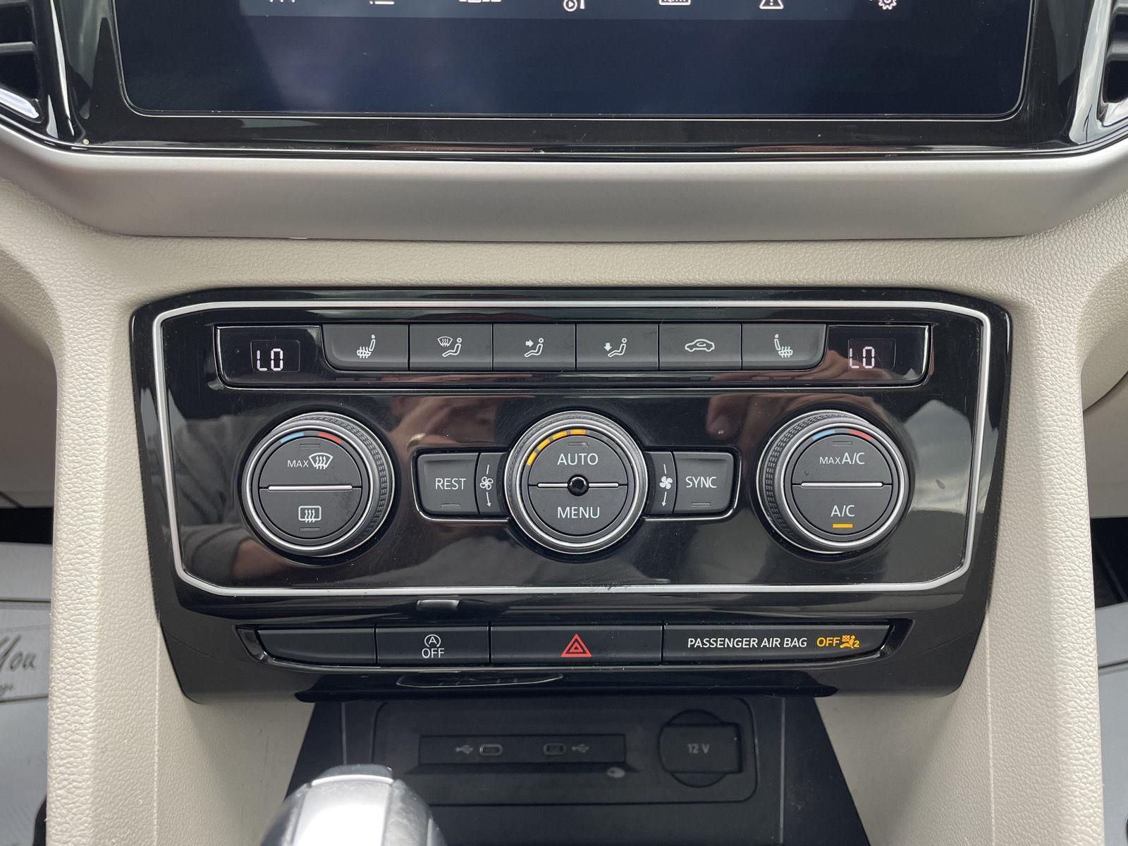 Vehicle photo 28