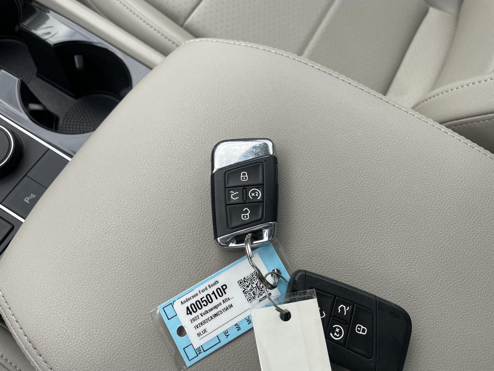 Vehicle photo 41