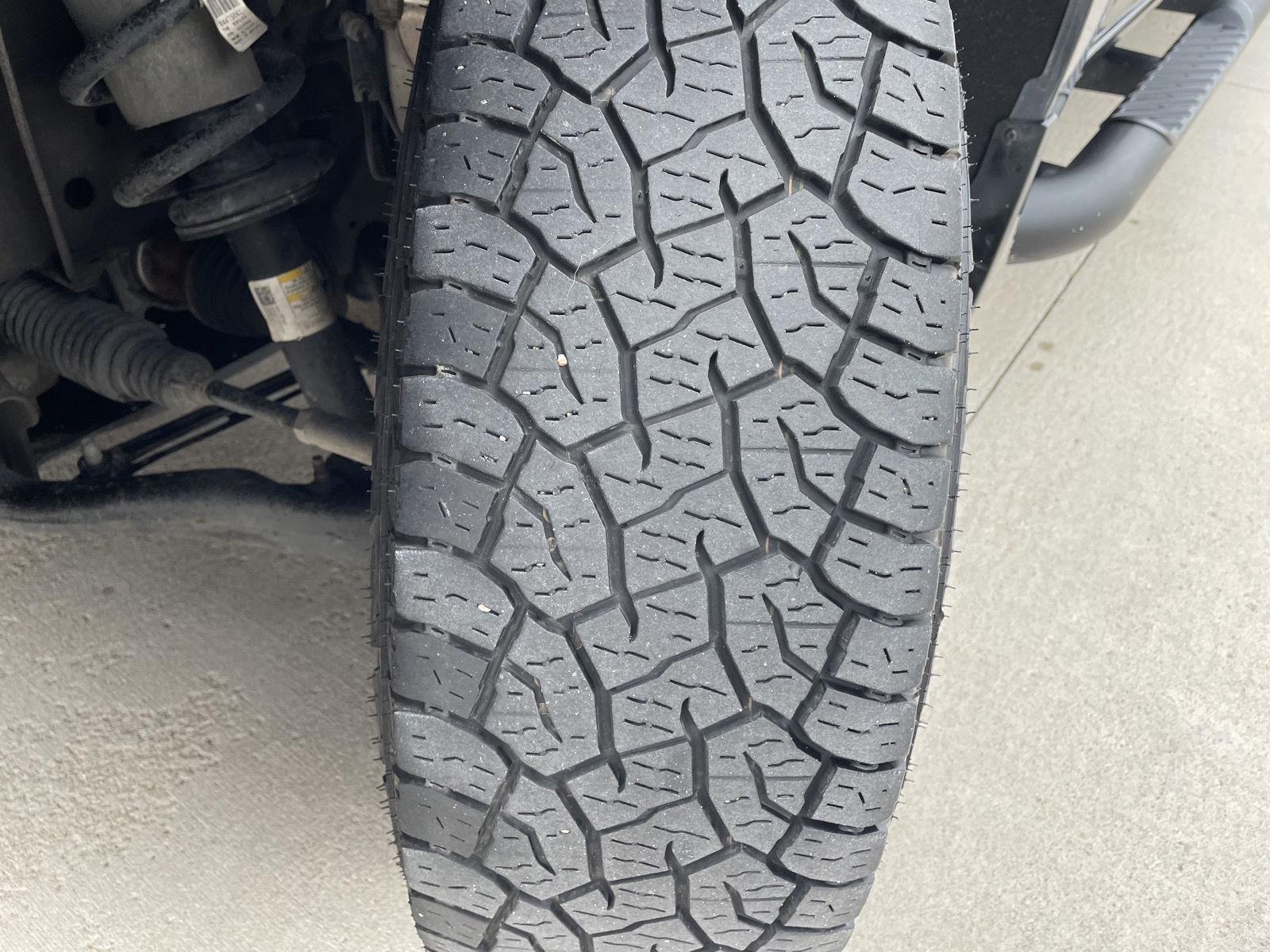 Vehicle photo 11