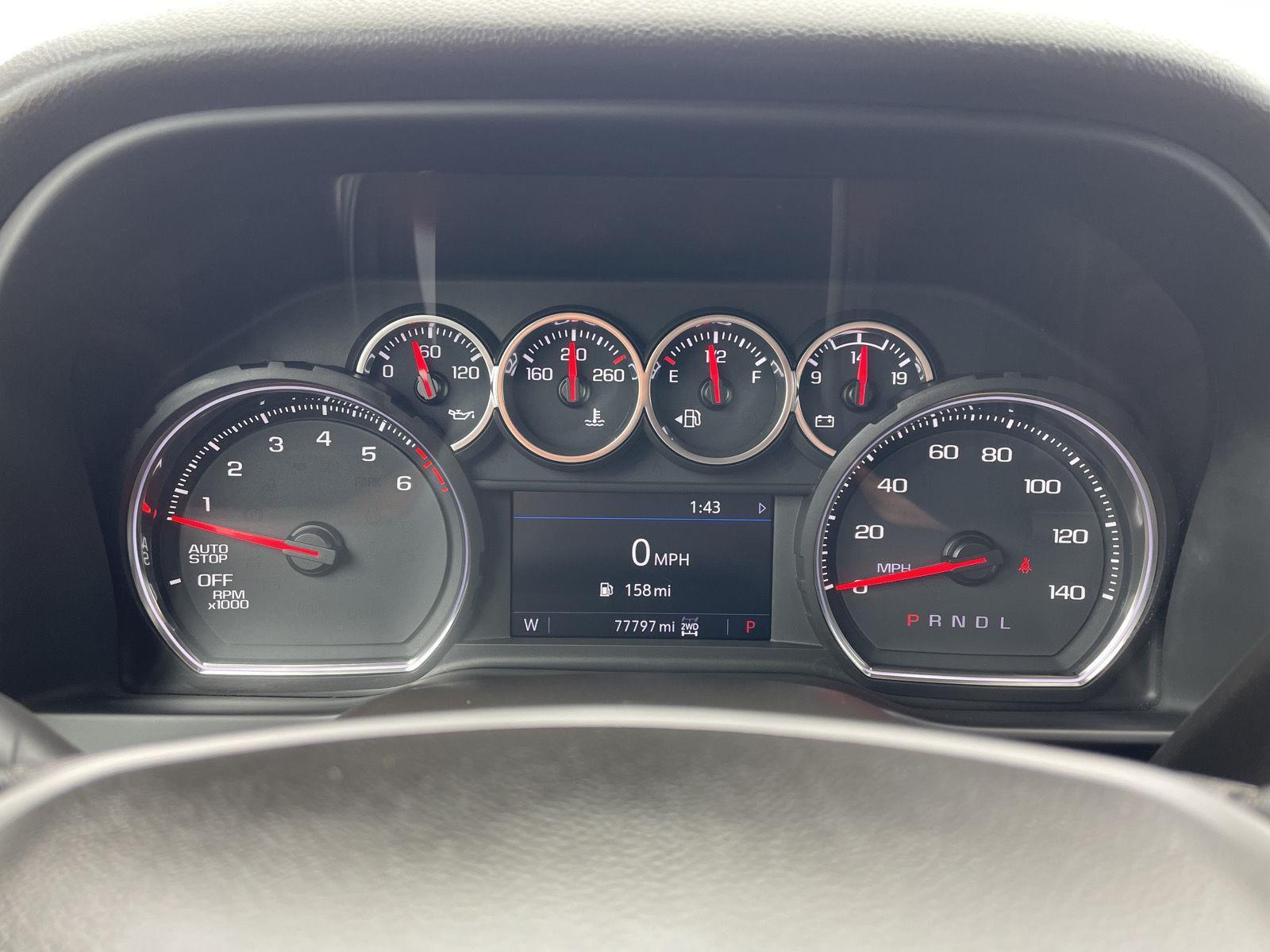 Vehicle photo 15
