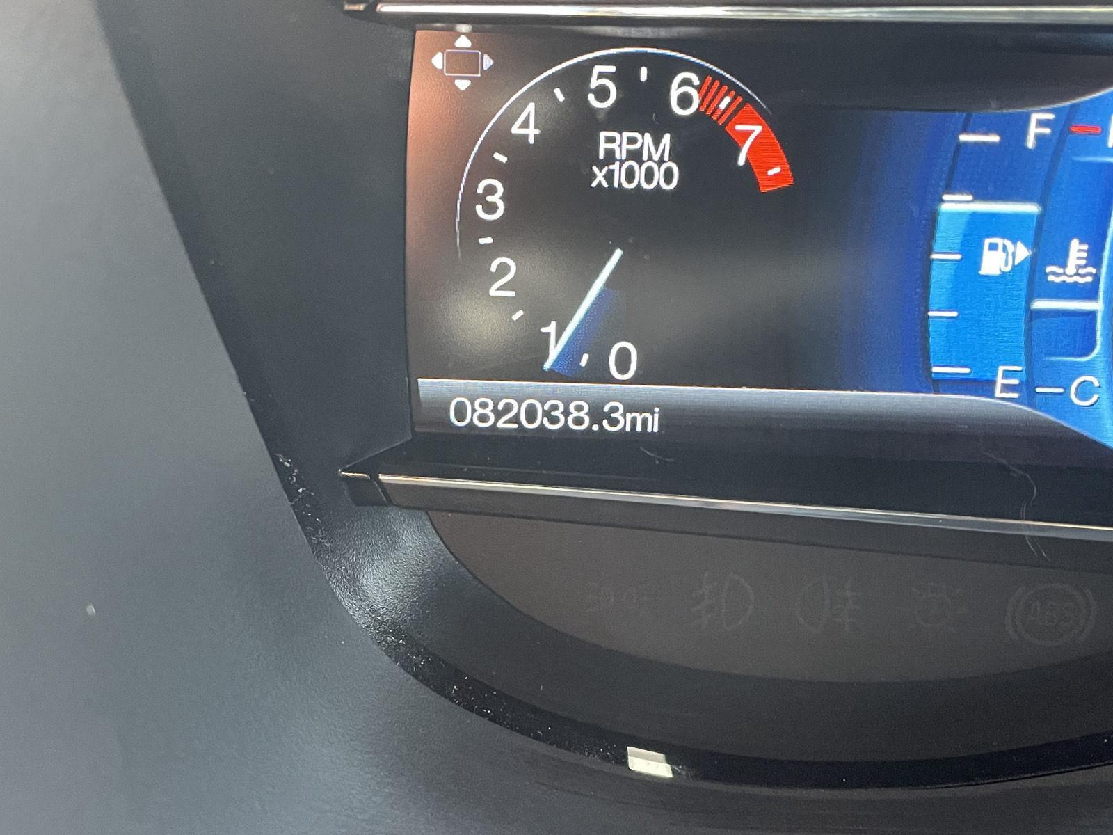Vehicle photo 3
