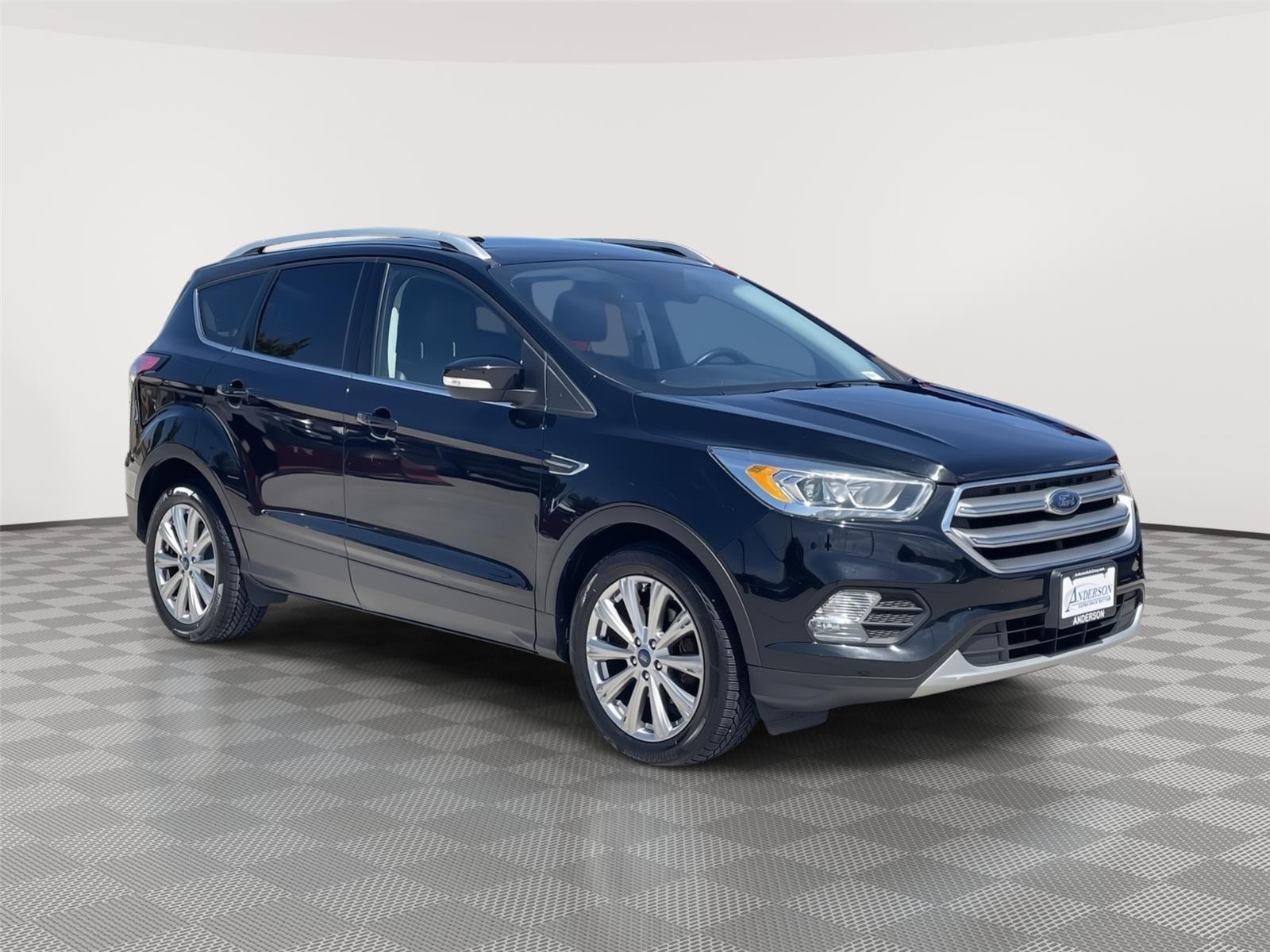 Vehicle photo 5