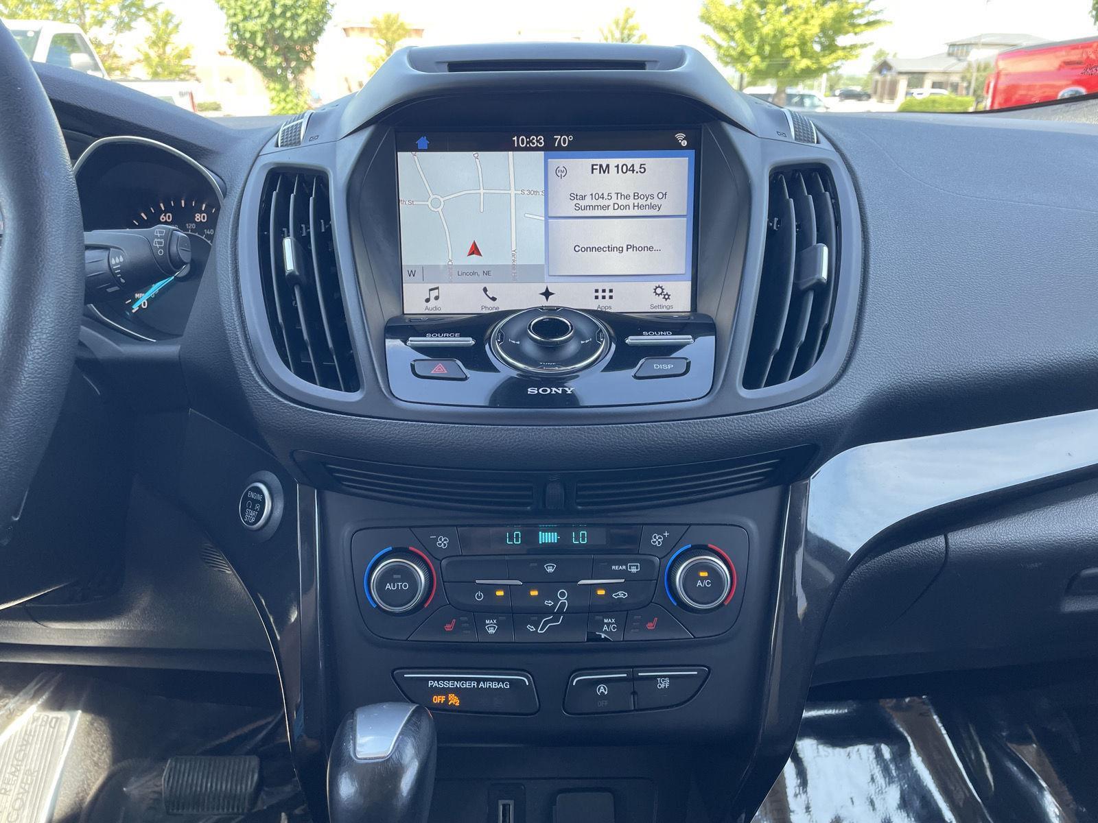 Vehicle photo 22