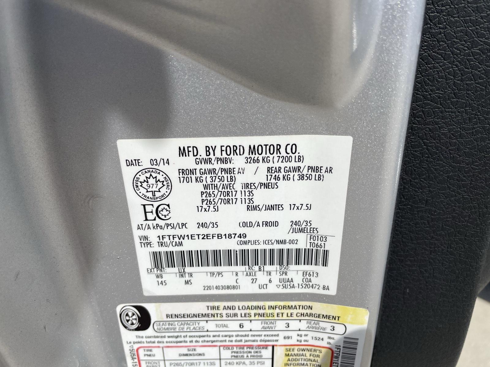 Vehicle photo 30