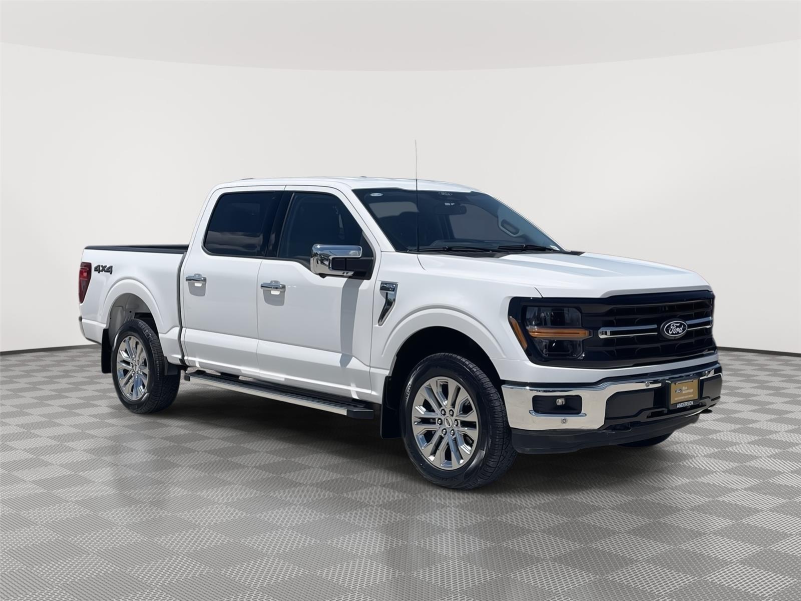 Vehicle photo 5