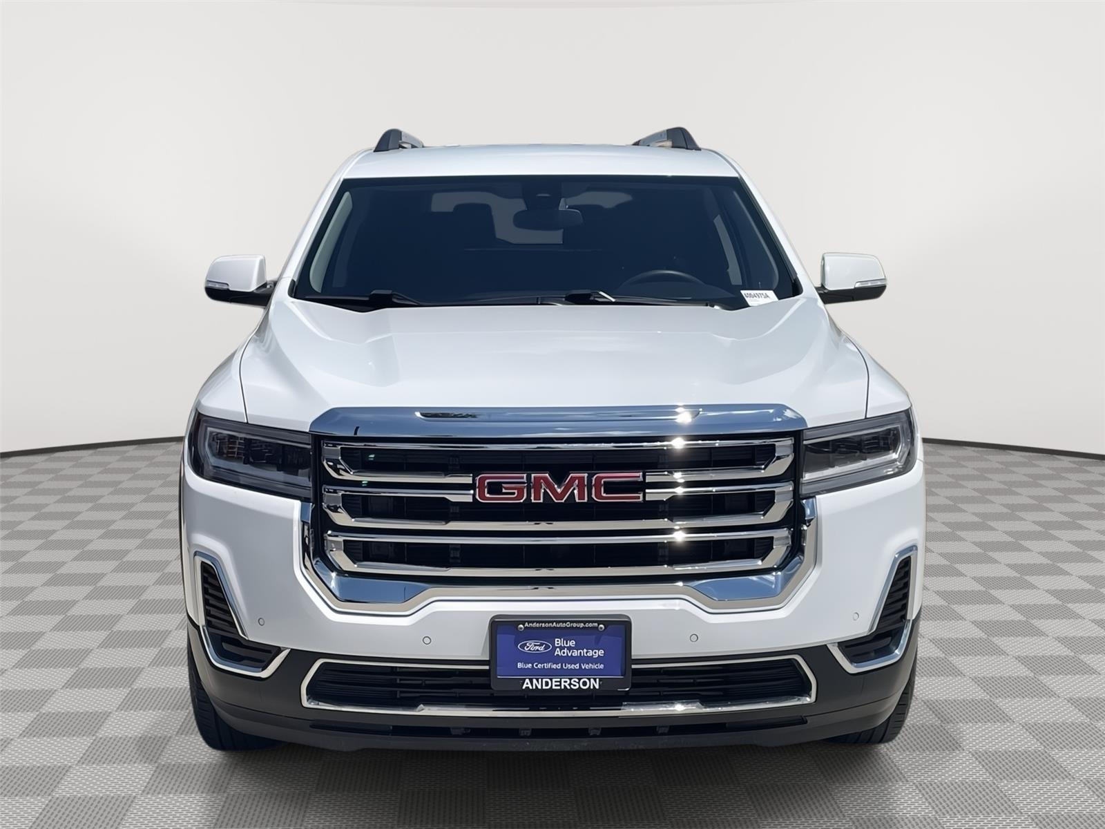 Vehicle photo 4