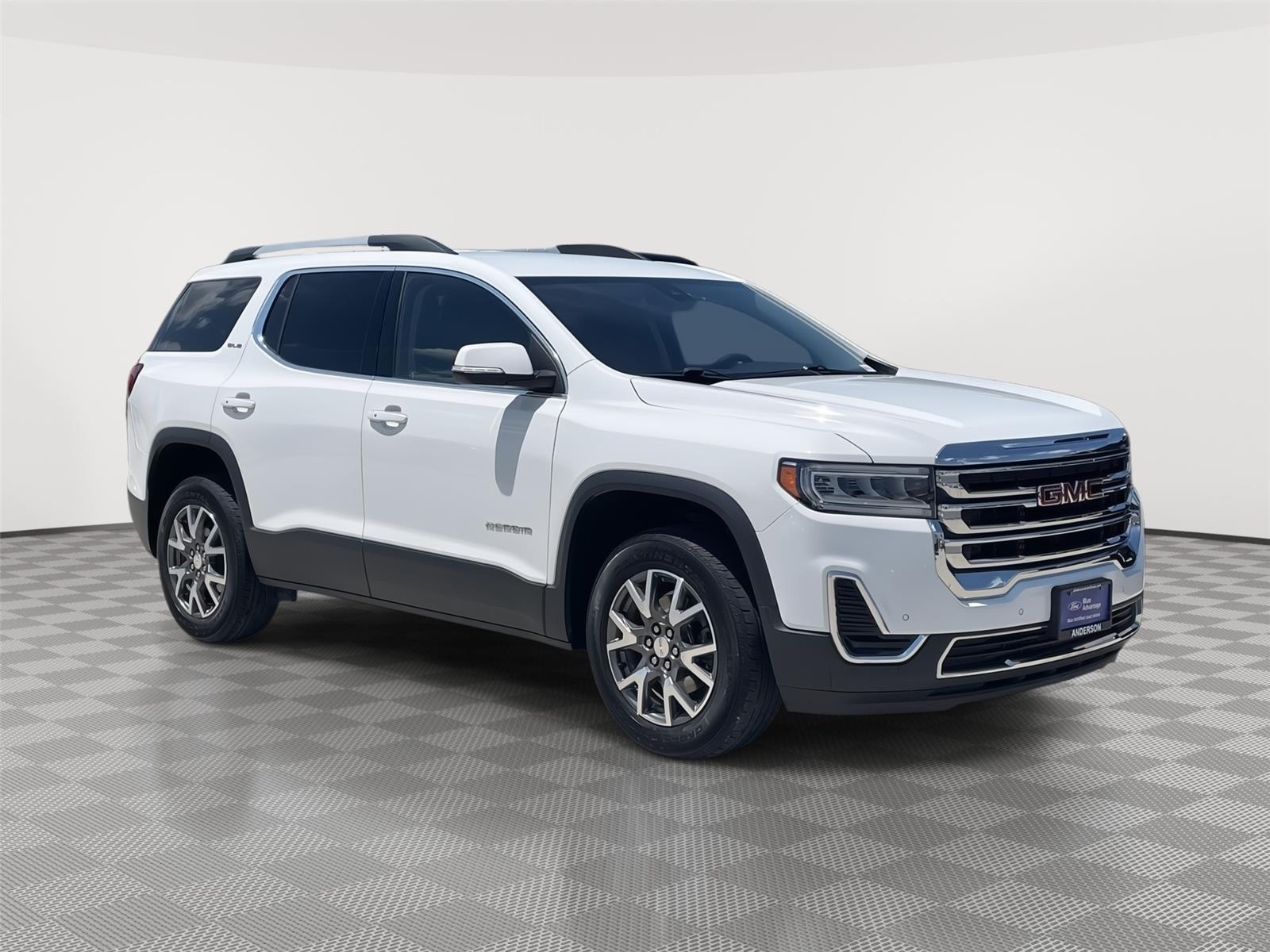 Vehicle photo 5
