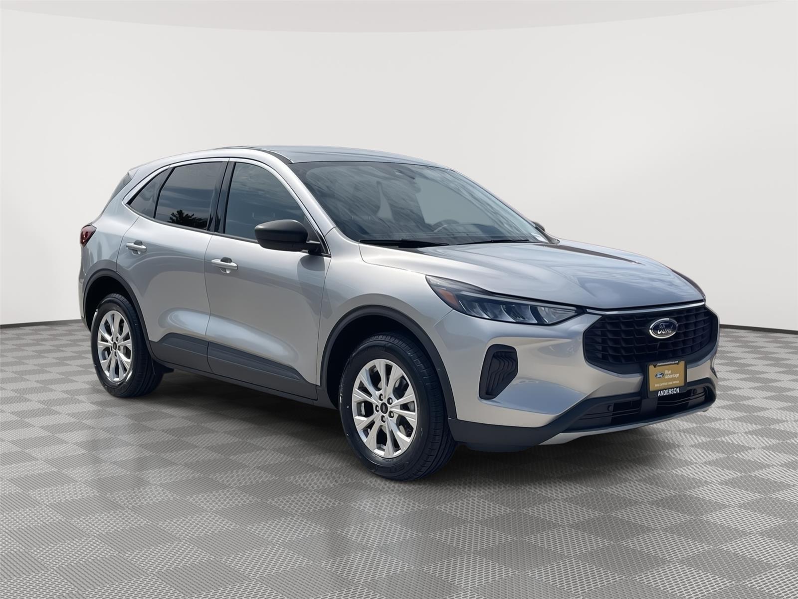 Vehicle photo 5