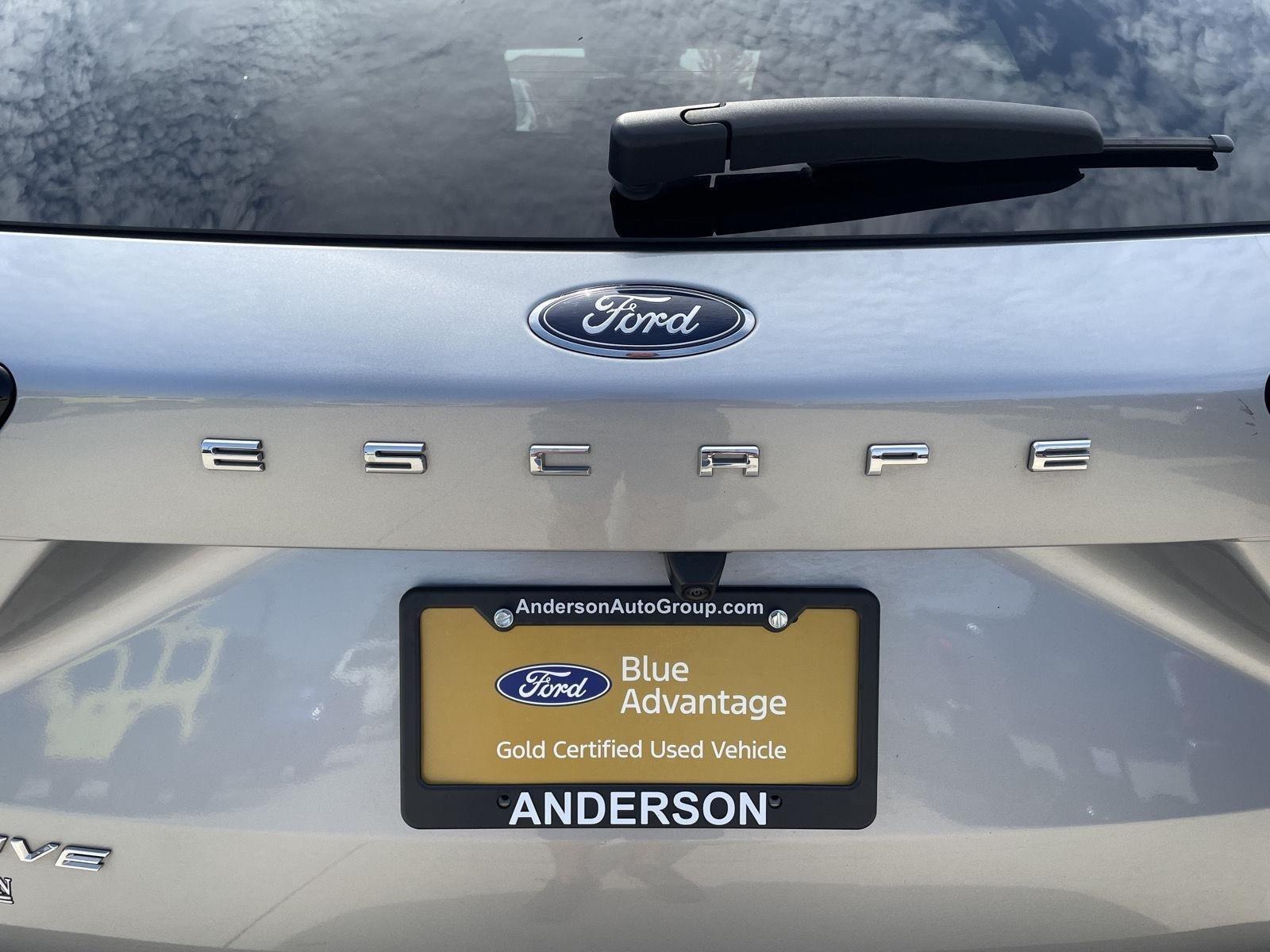 Vehicle photo 37
