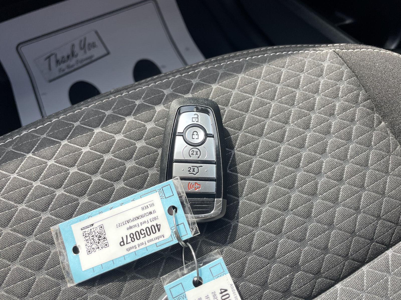 Vehicle photo 39