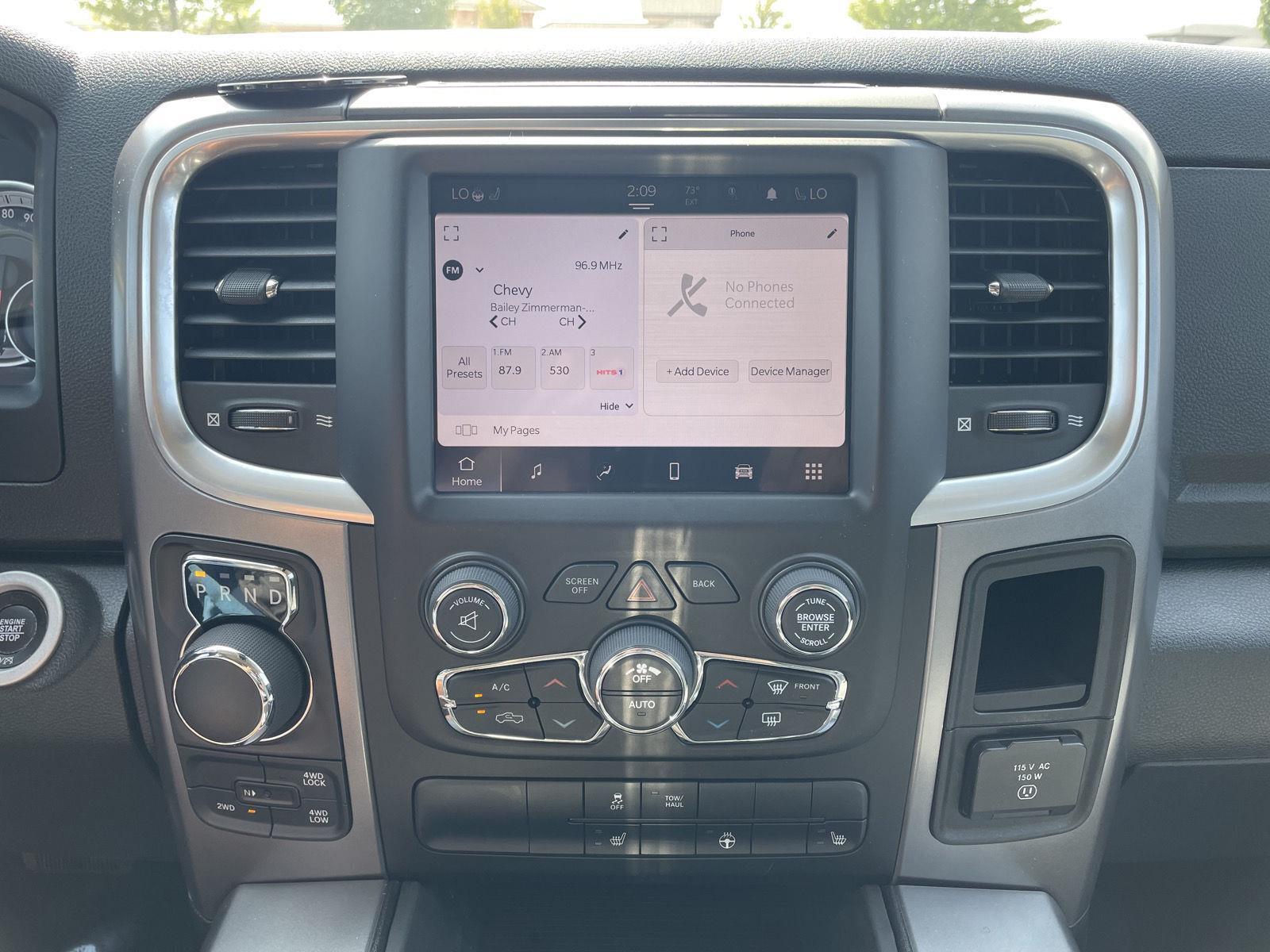 Vehicle photo 22