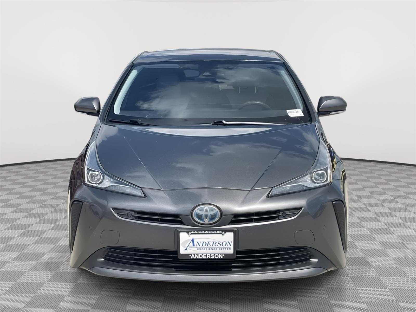 Vehicle photo 4