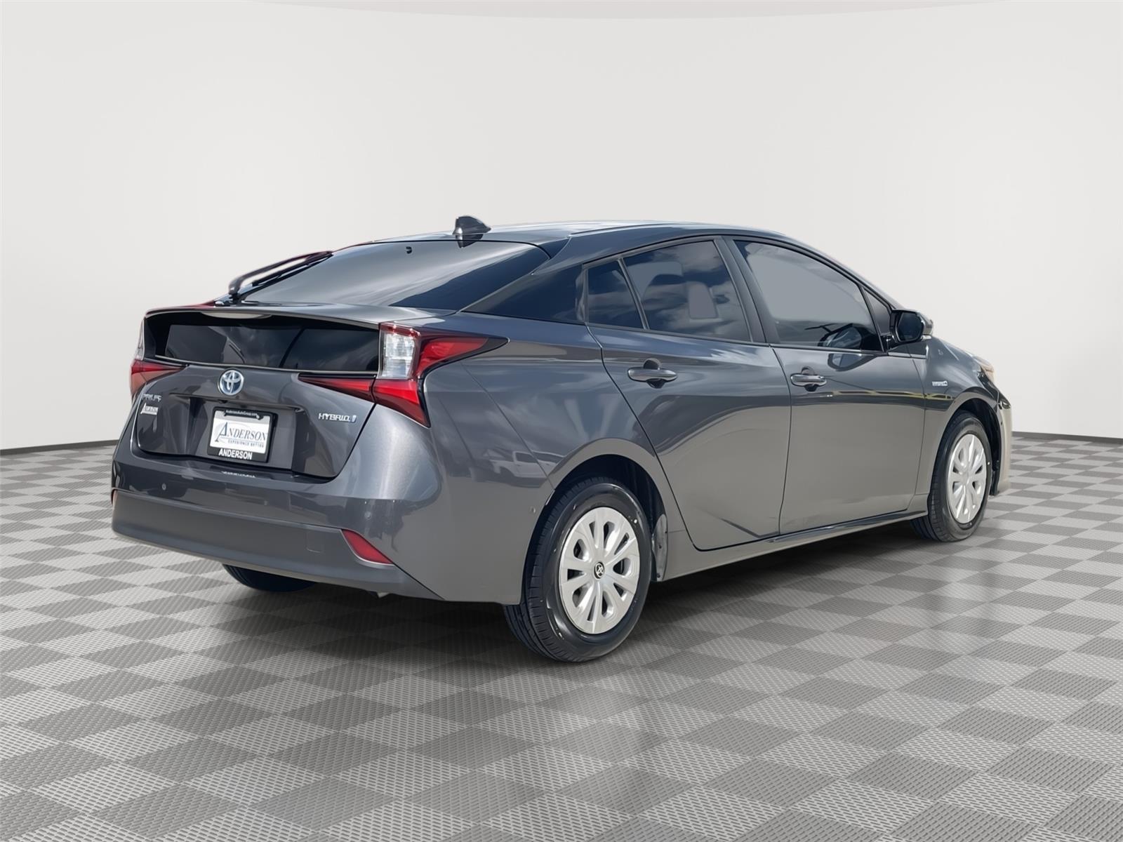 Vehicle photo 7