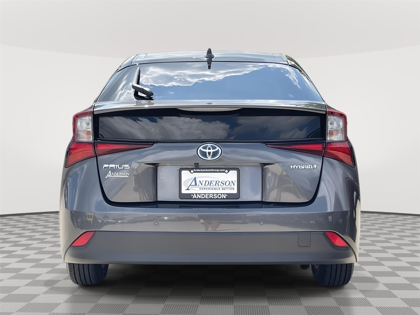 Vehicle photo 8