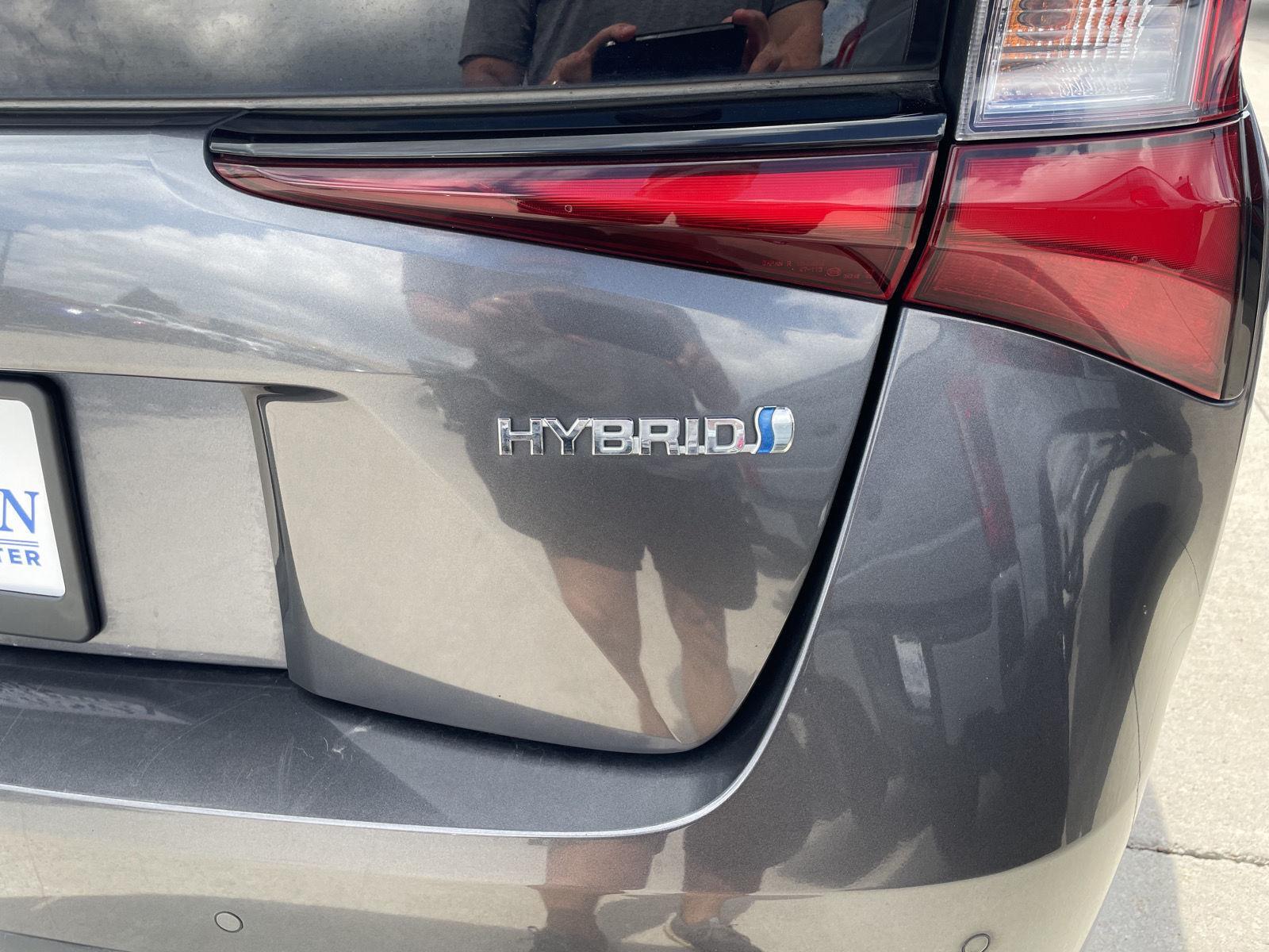 Vehicle photo 35