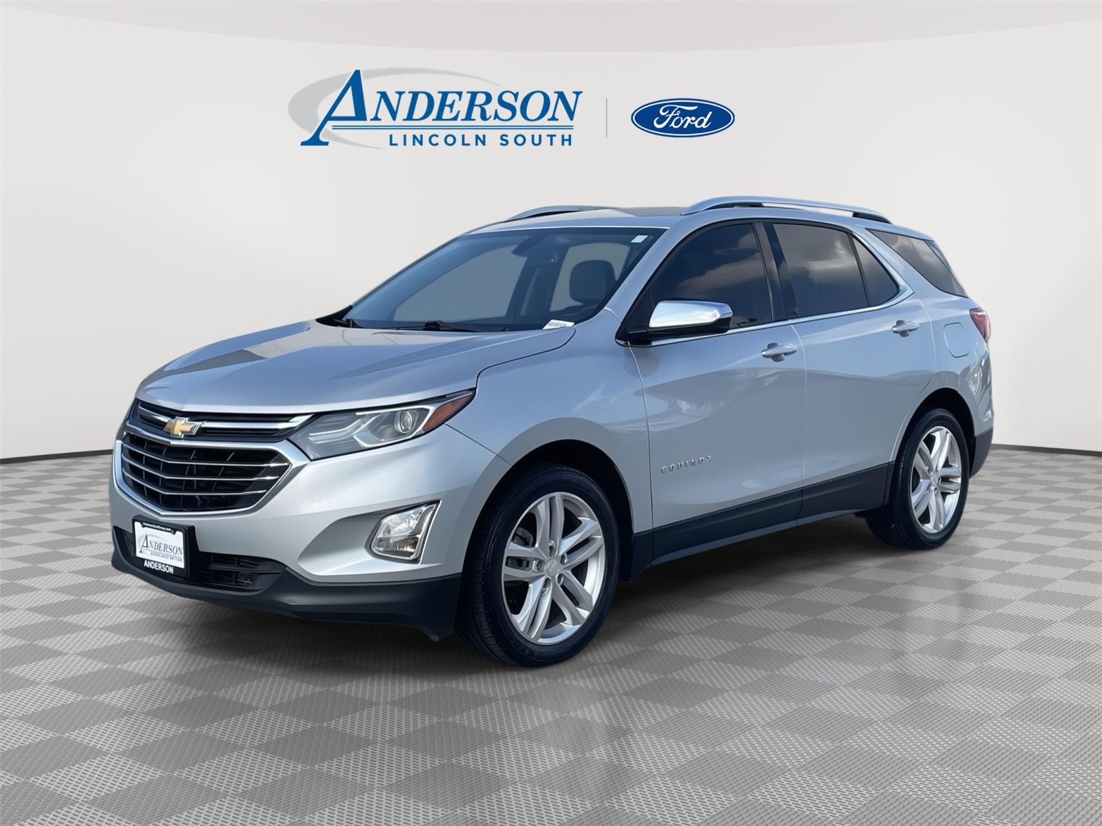 Silver Ice Metallic 2019 Chevrolet Equinox SUV / Crossover Four-Wheel Drive 9-Speed Automatic Overdrive