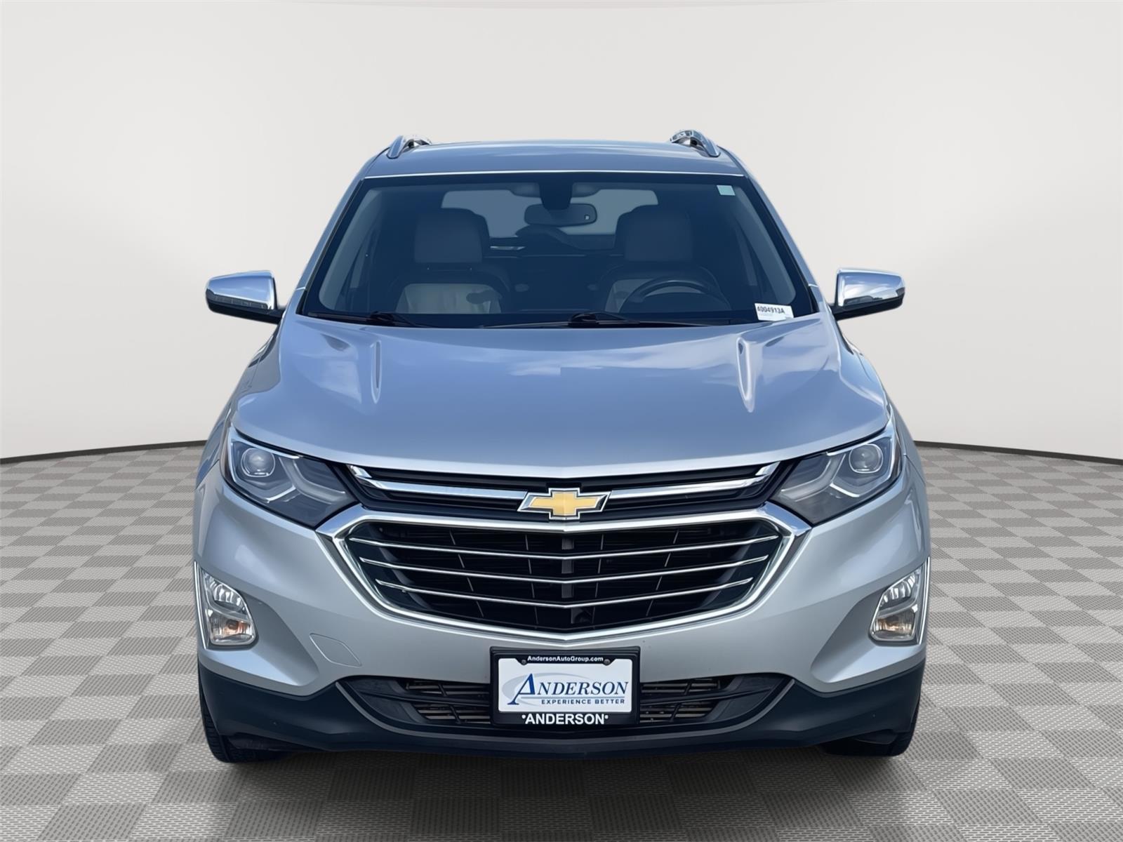 Vehicle photo 4
