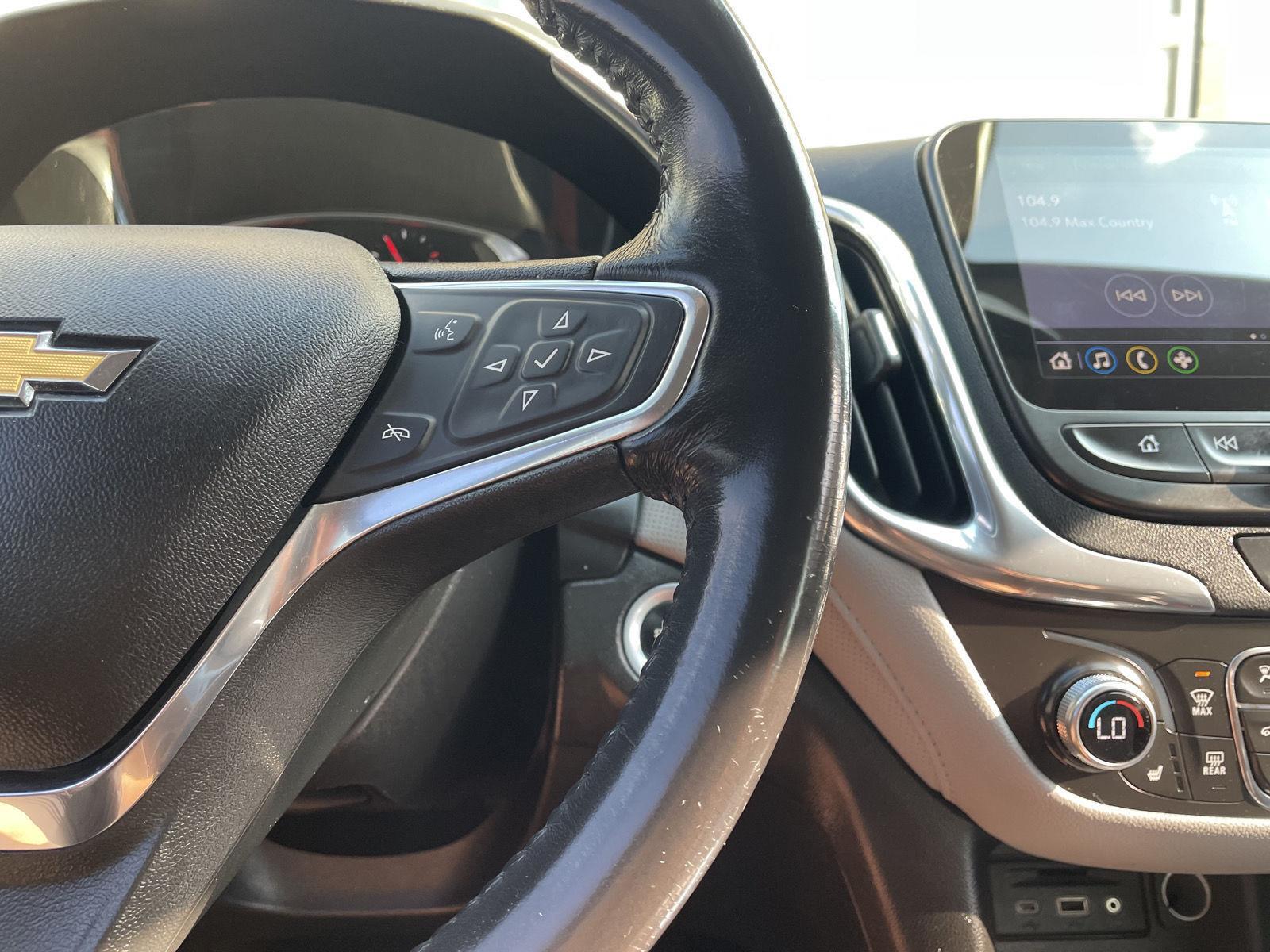 Vehicle photo 14